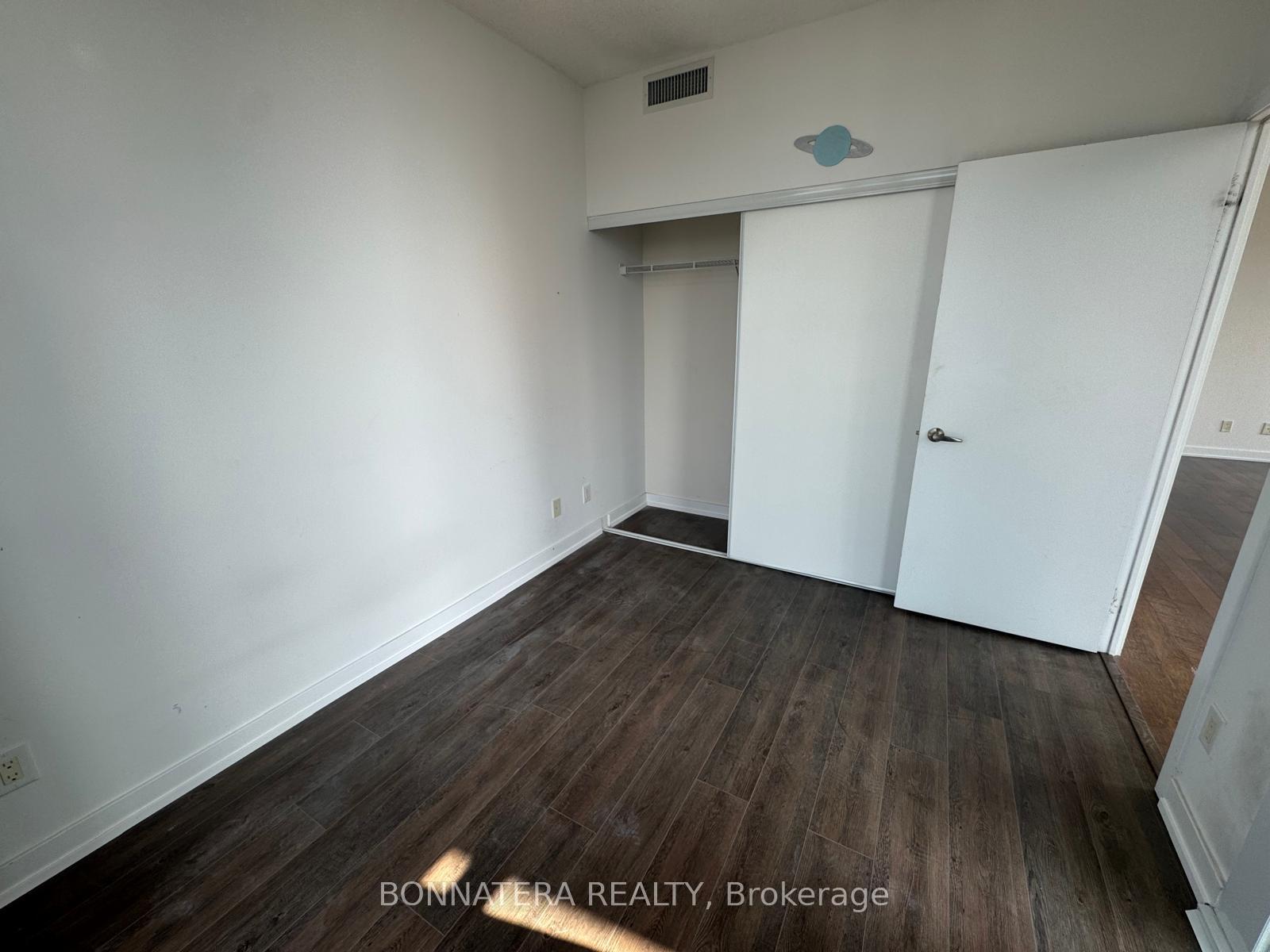 Photo 17 of Unit 3503, 4099 Brickstone Mews, Mississauga, City Centre — HOMEH