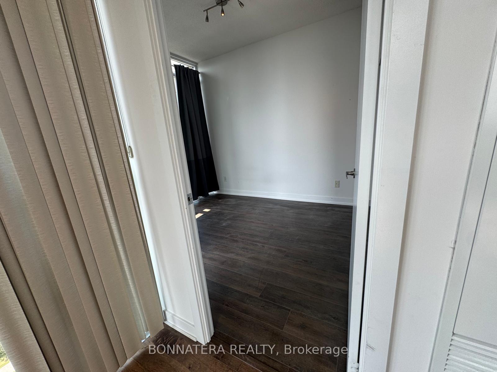 Photo 20 of Unit 3503, 4099 Brickstone Mews, Mississauga, City Centre — HOMEH