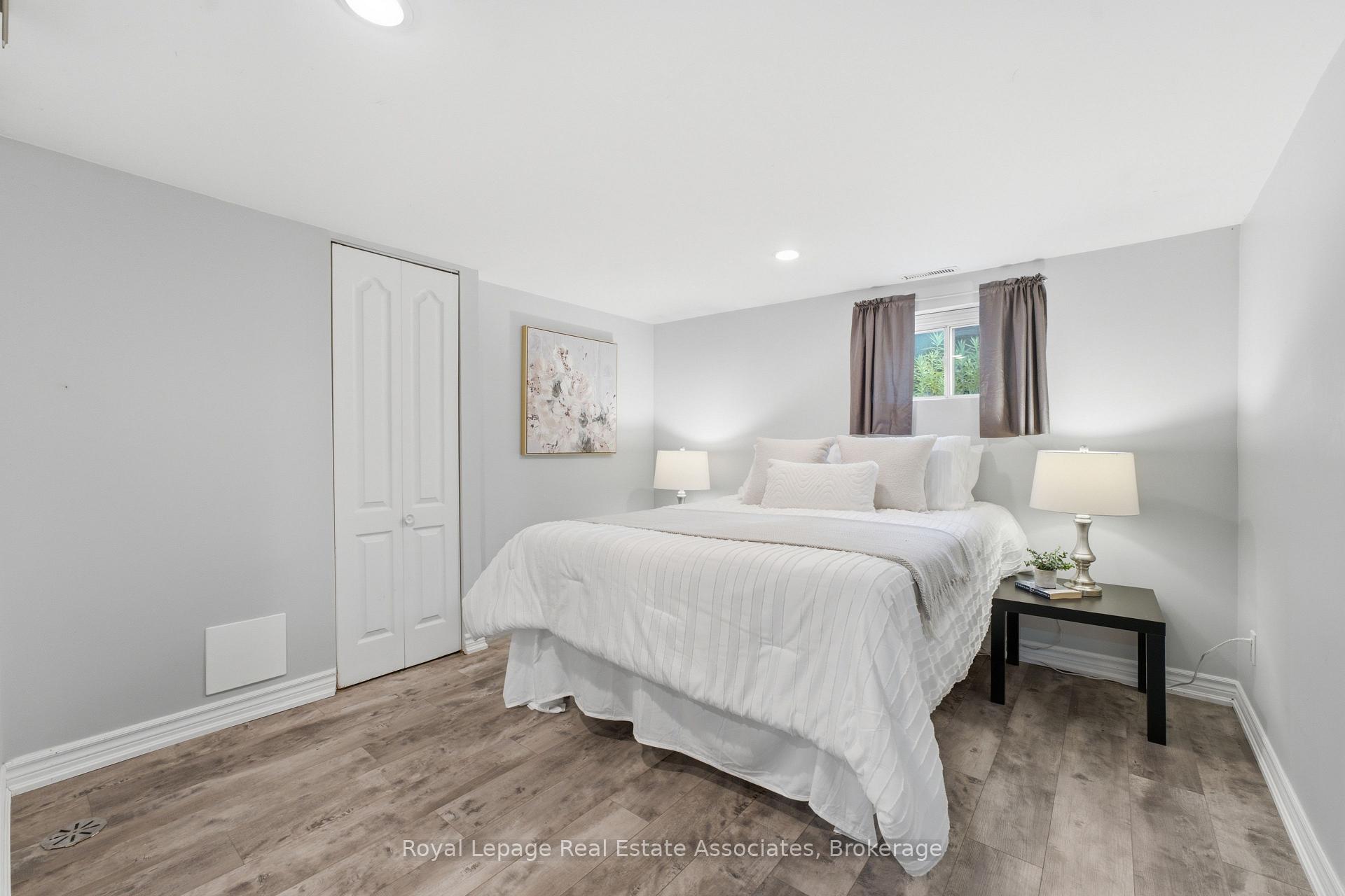 Photo 26 of 64 Eaglewood Boulevard, Mississauga, Mineola — HOMEH