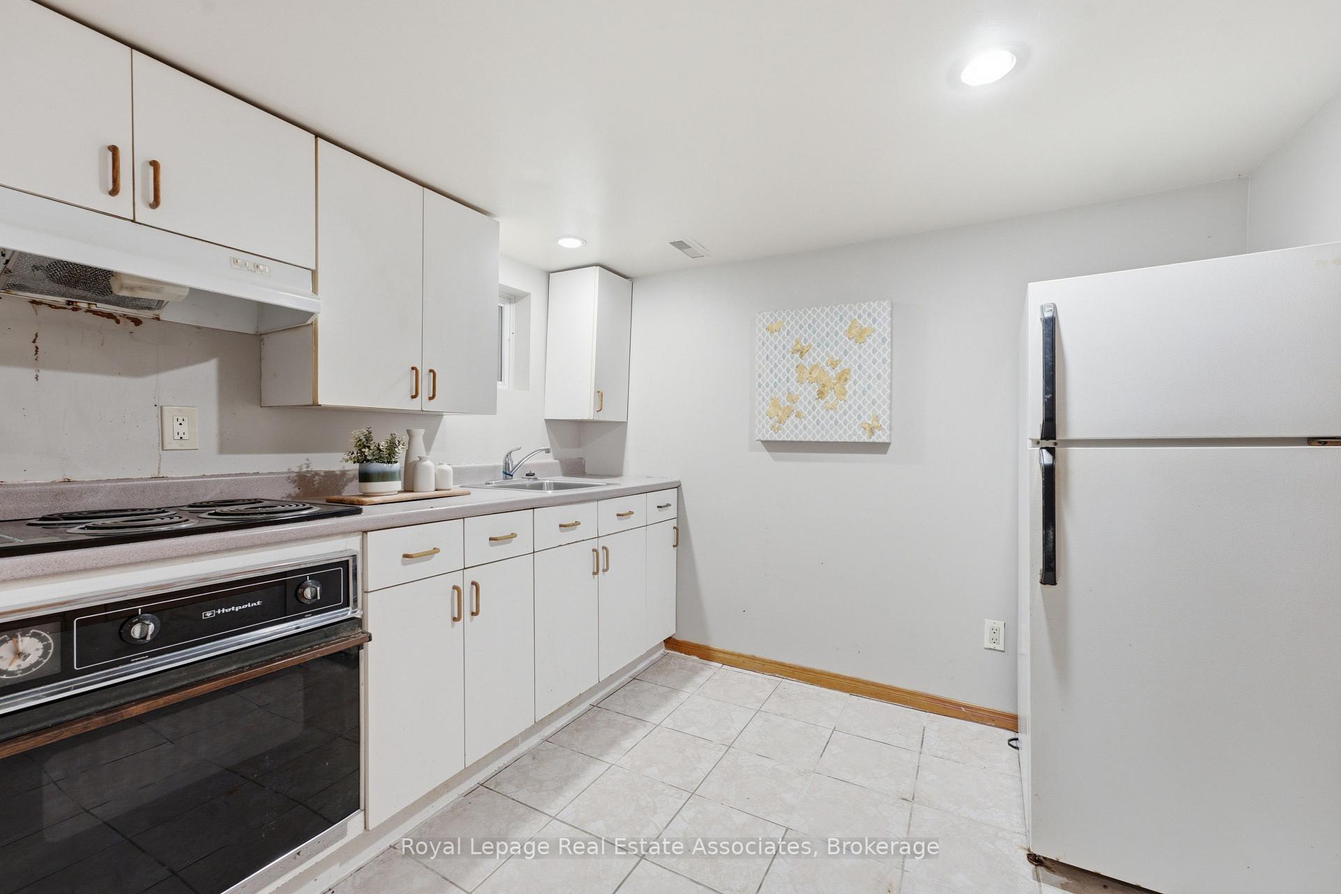 Photo 29 of 64 Eaglewood Boulevard, Mississauga, Mineola — HOMEH