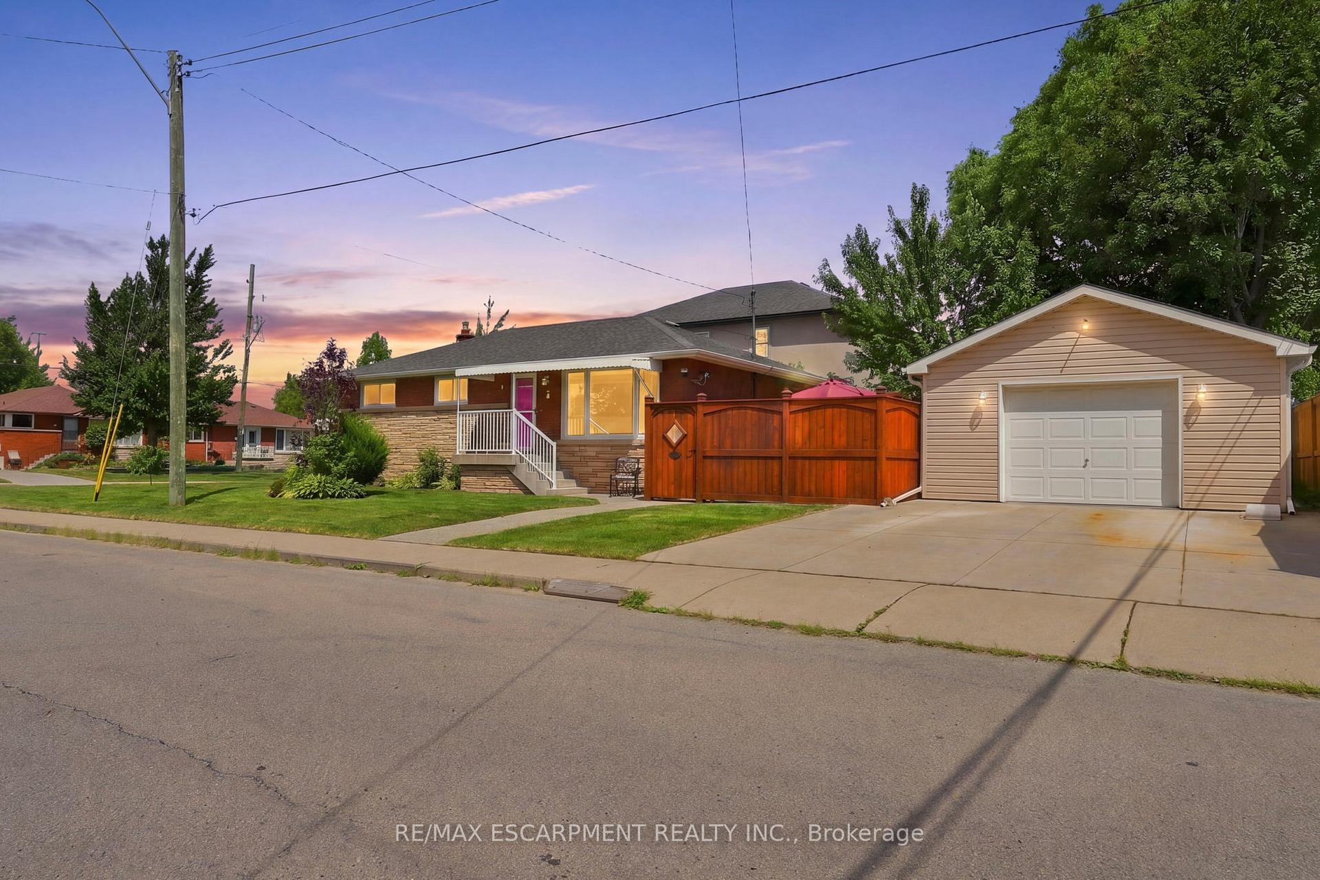 Photo 1 of 3 Mitchell Avenue, Hamilton, Balfour — HOMEH