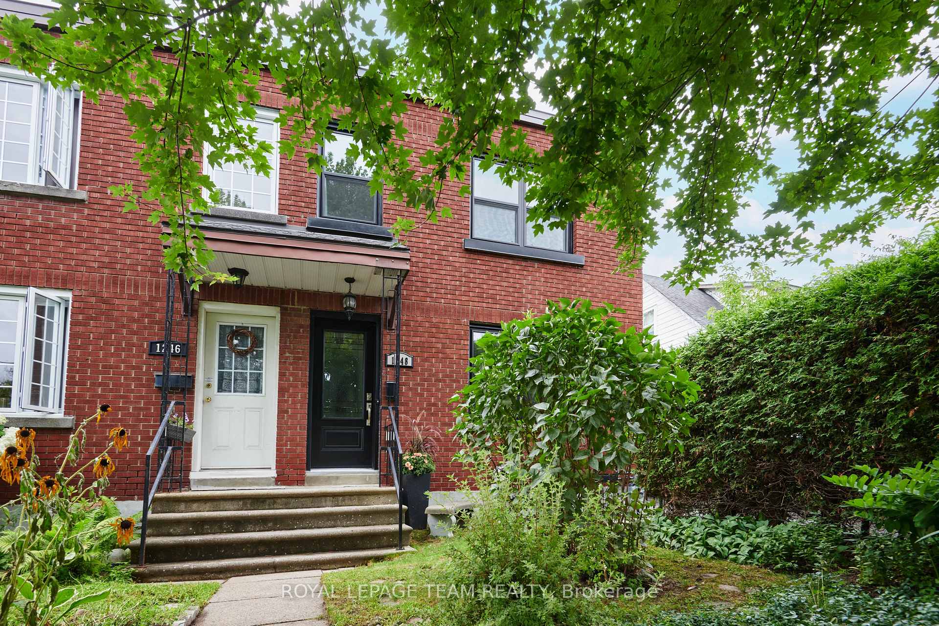 Photo 1 of 1248 Summerville Avenue, Ottawa, Carlington — HOMEH