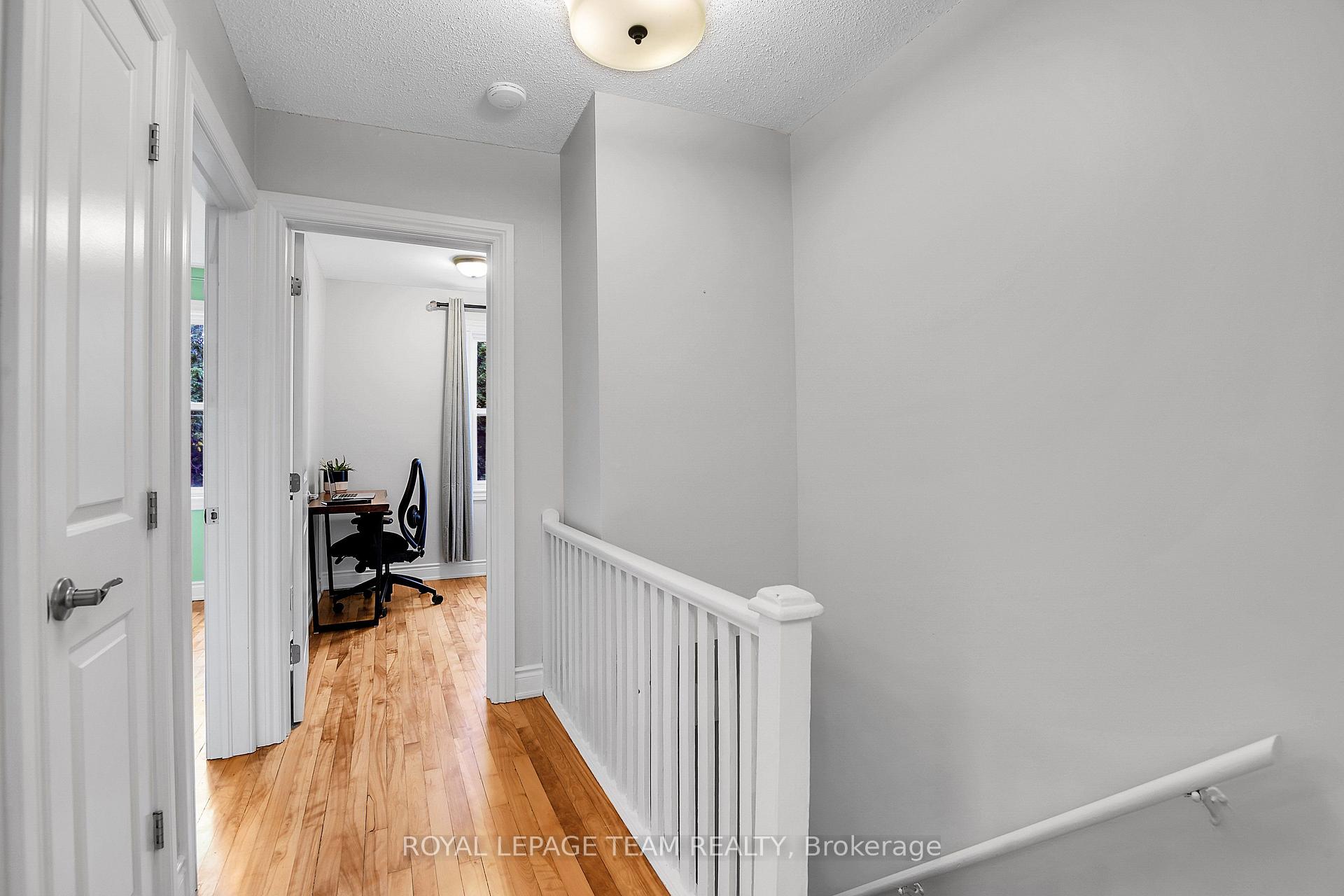 Photo 16 of 1248 Summerville Avenue, Ottawa, Carlington — HOMEH