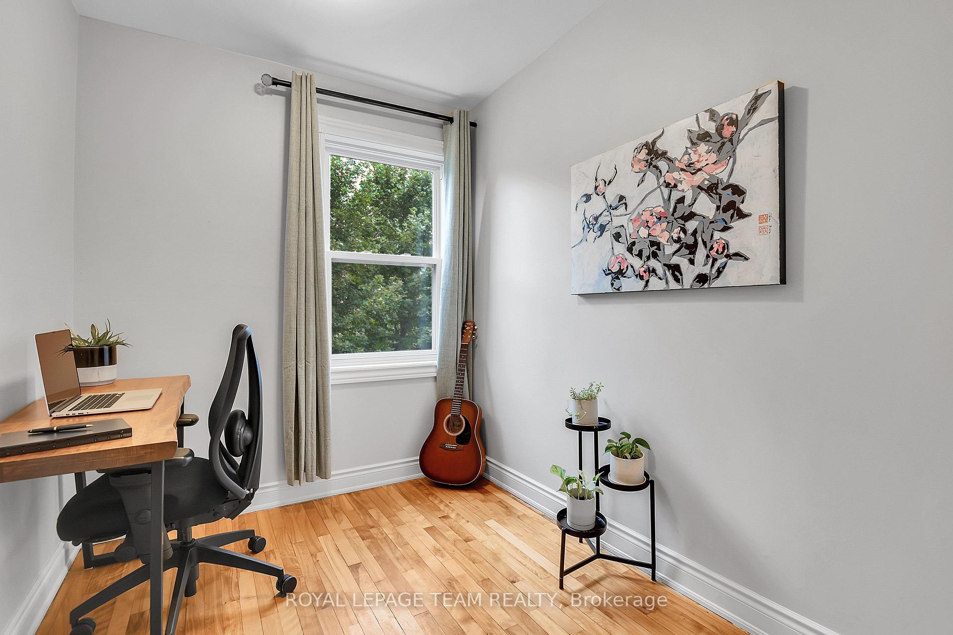 Photo 19 of 1248 Summerville Avenue, Ottawa, Carlington — HOMEH