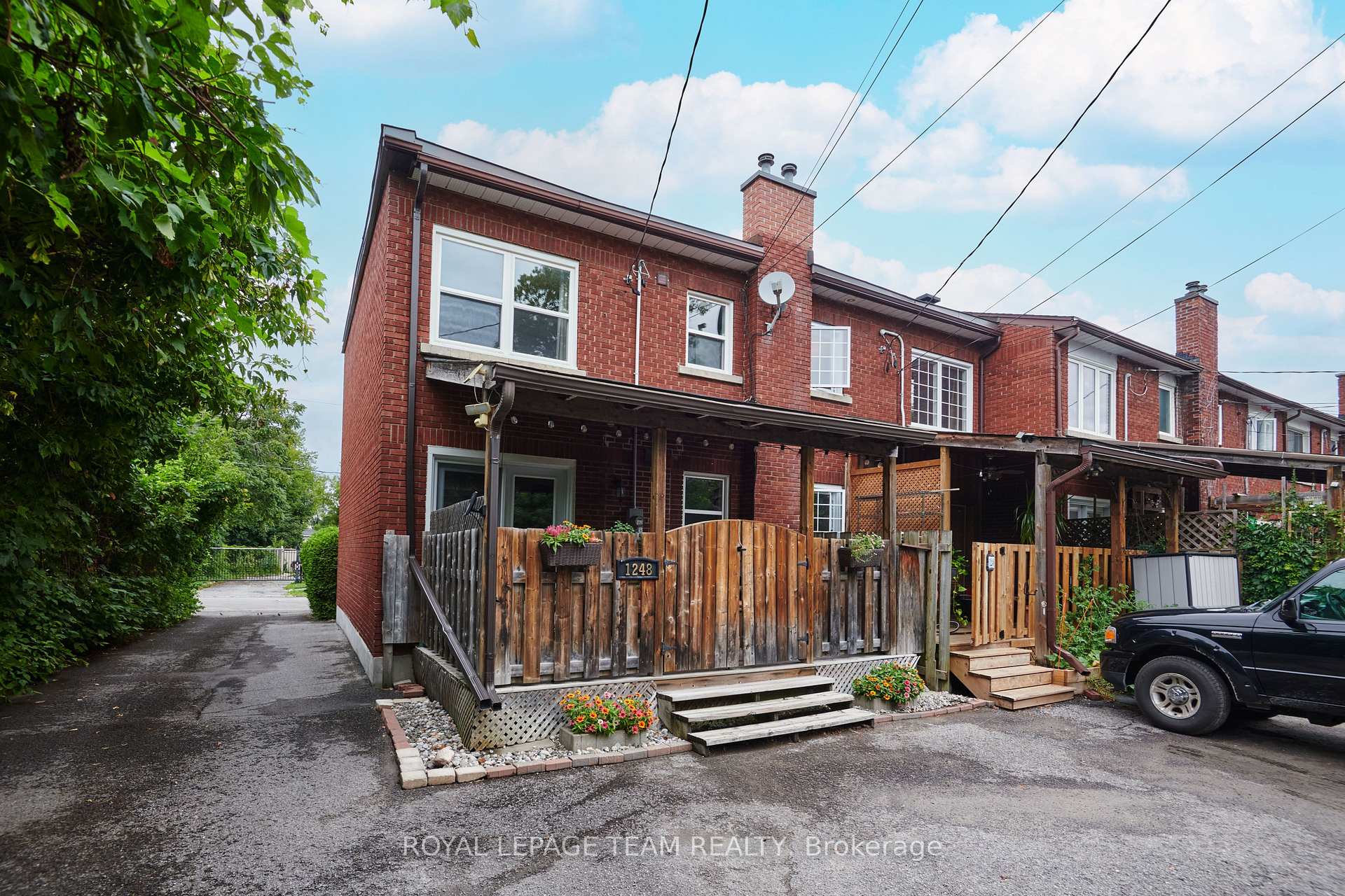 Photo 32 of 1248 Summerville Avenue, Ottawa, Carlington — HOMEH