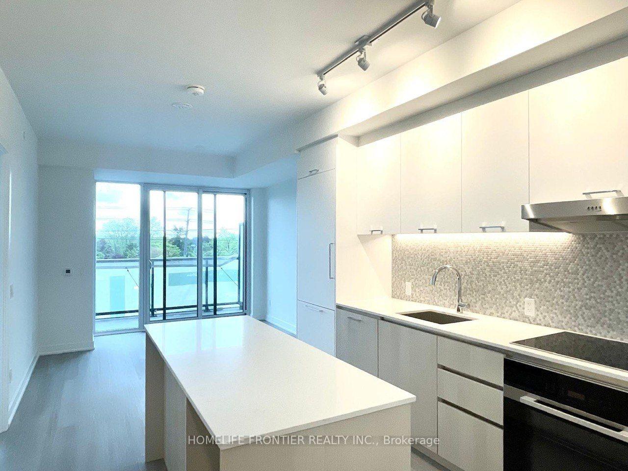 Photo 3 of Unit 415, 8188 Yonge Street, Vaughan, Uplands — HOMEH