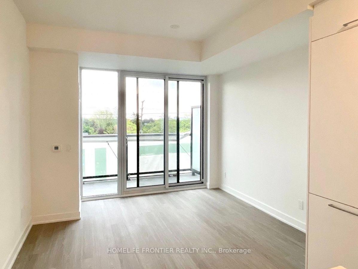 Photo 5 of Unit 415, 8188 Yonge Street, Vaughan, Uplands — HOMEH
