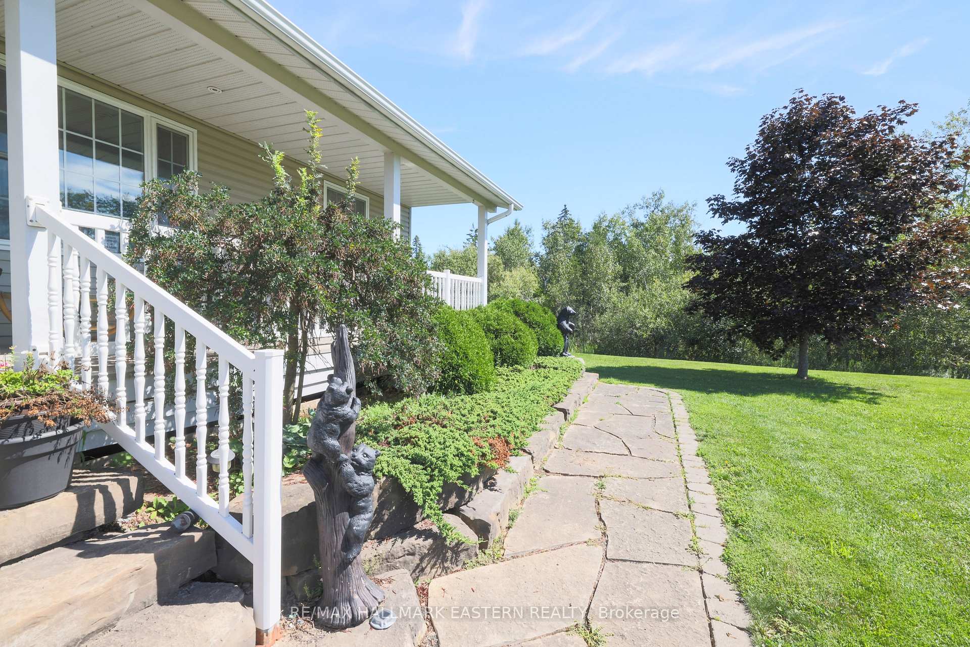 Photo 3 of 1738 8th Line, Selwyn — HOMEH