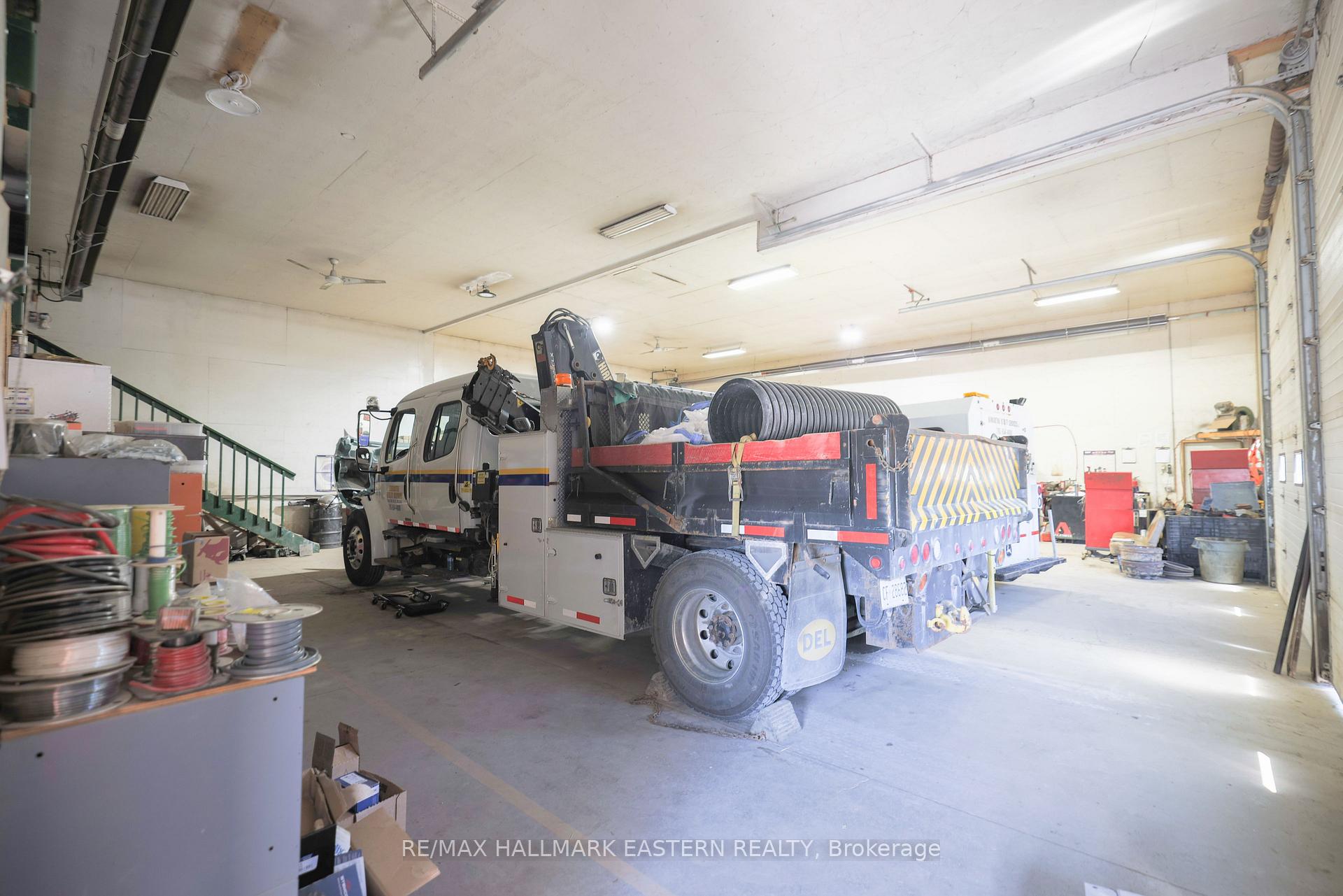 Photo 33 of 1738 8th Line, Selwyn — HOMEH