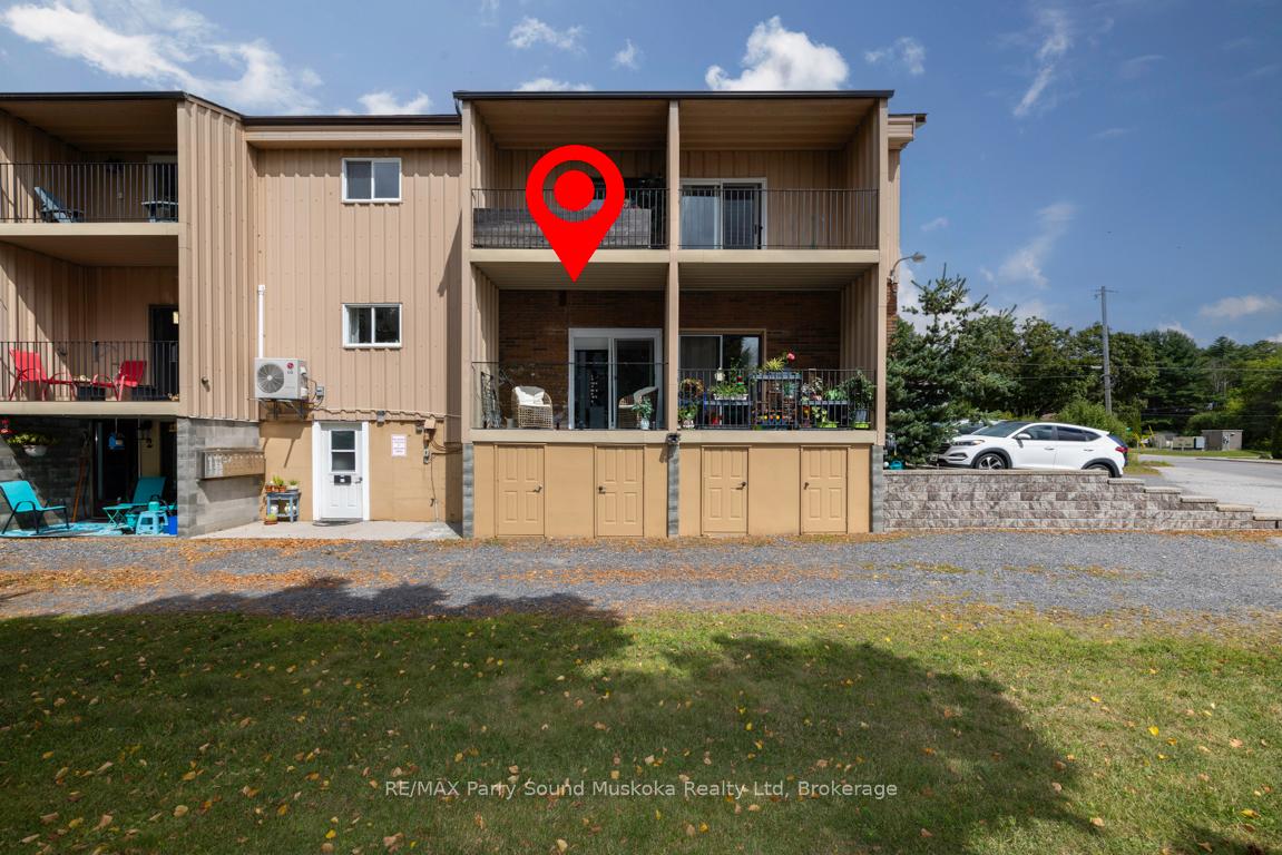 Photo 5 of Unit 4, 21 Prospect Street, Parry Sound — HOMEH