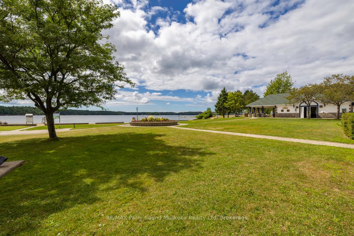 Photo 26 of Unit 4, 21 Prospect Street, Parry Sound — HOMEH