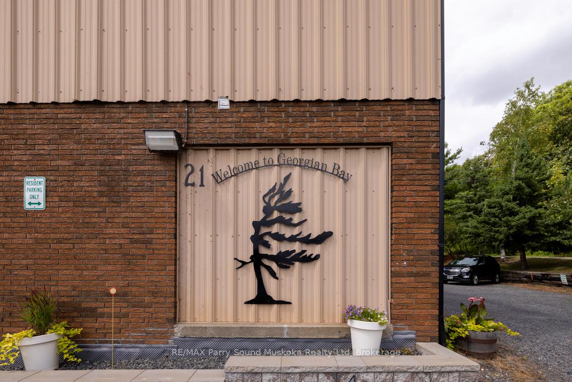 Photo 33 of Unit 4, 21 Prospect Street, Parry Sound — HOMEH