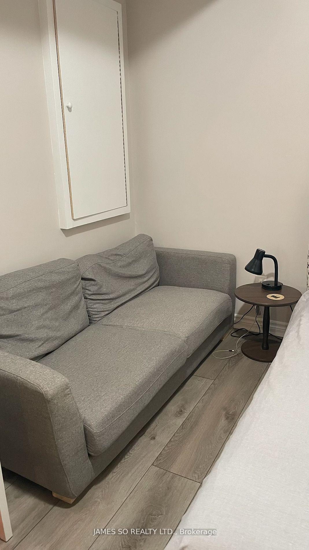 Photo 3 of Unit Lower, 73 Ashdale Avenue, Toronto, Greenwood-Coxwell — HOMEH