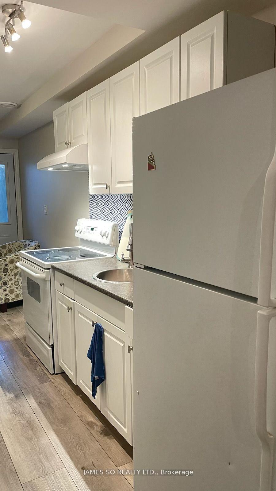 Photo 4 of Unit Lower, 73 Ashdale Avenue, Toronto, Greenwood-Coxwell — HOMEH
