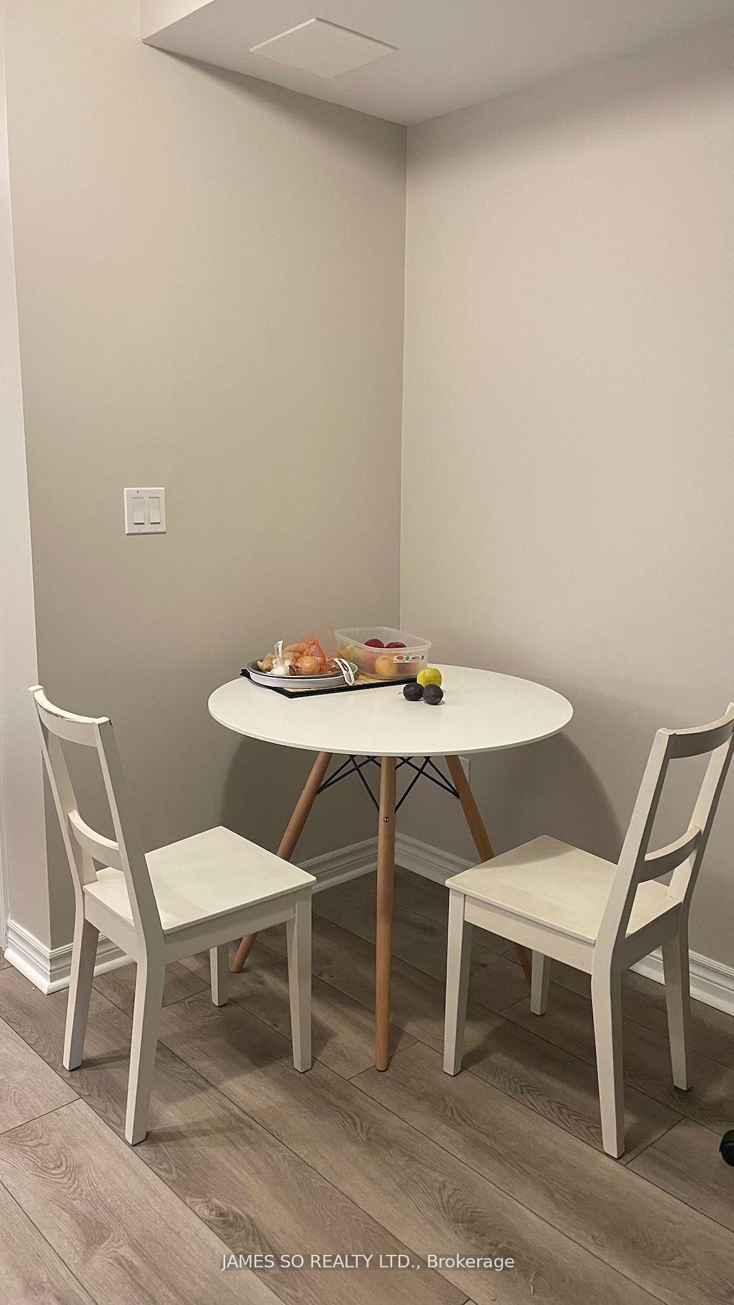 Photo 6 of Unit Lower, 73 Ashdale Avenue, Toronto, Greenwood-Coxwell — HOMEH