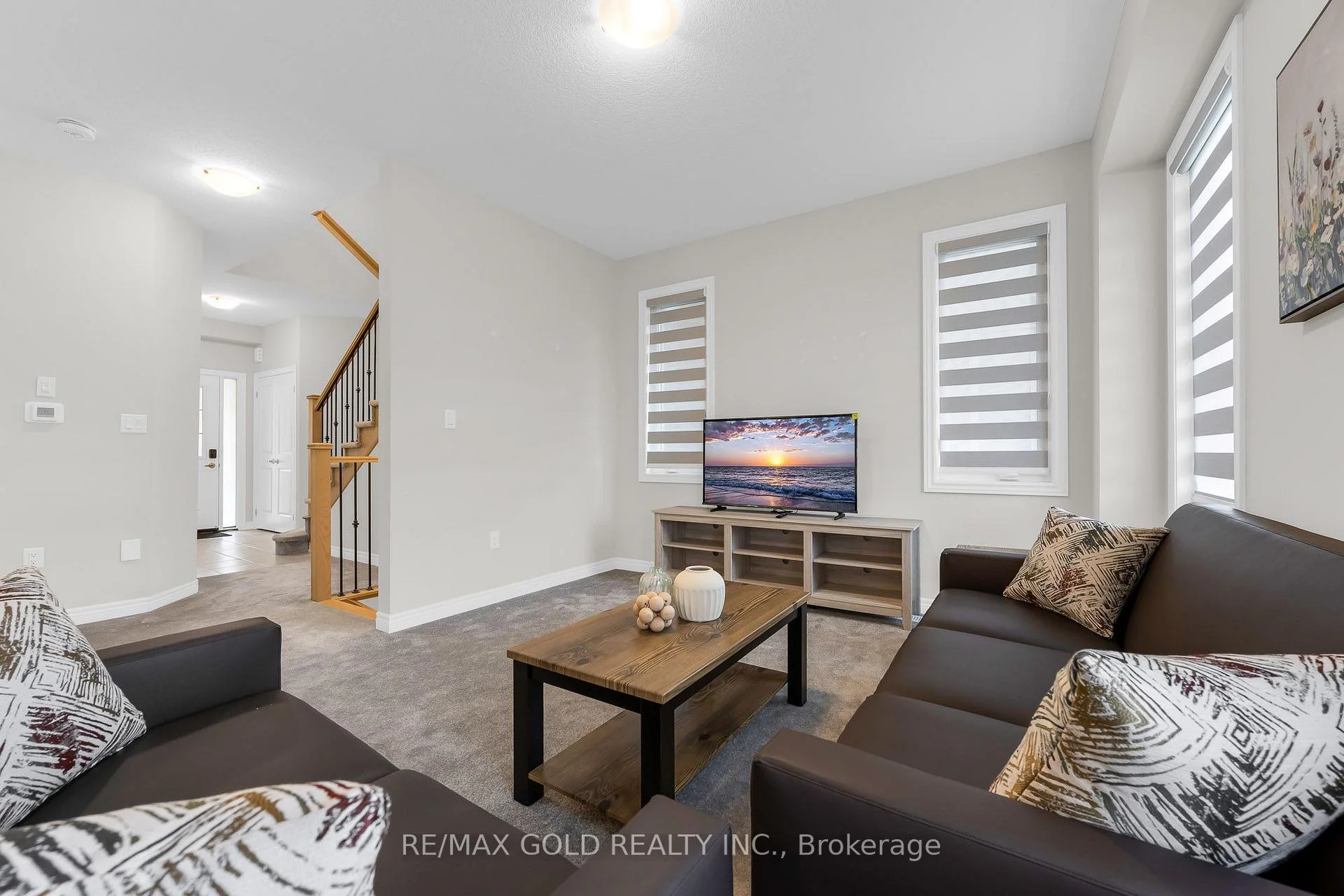 Photo 6 of 83 Pinot Crescent, Hamilton, Fruitland — HOMEH