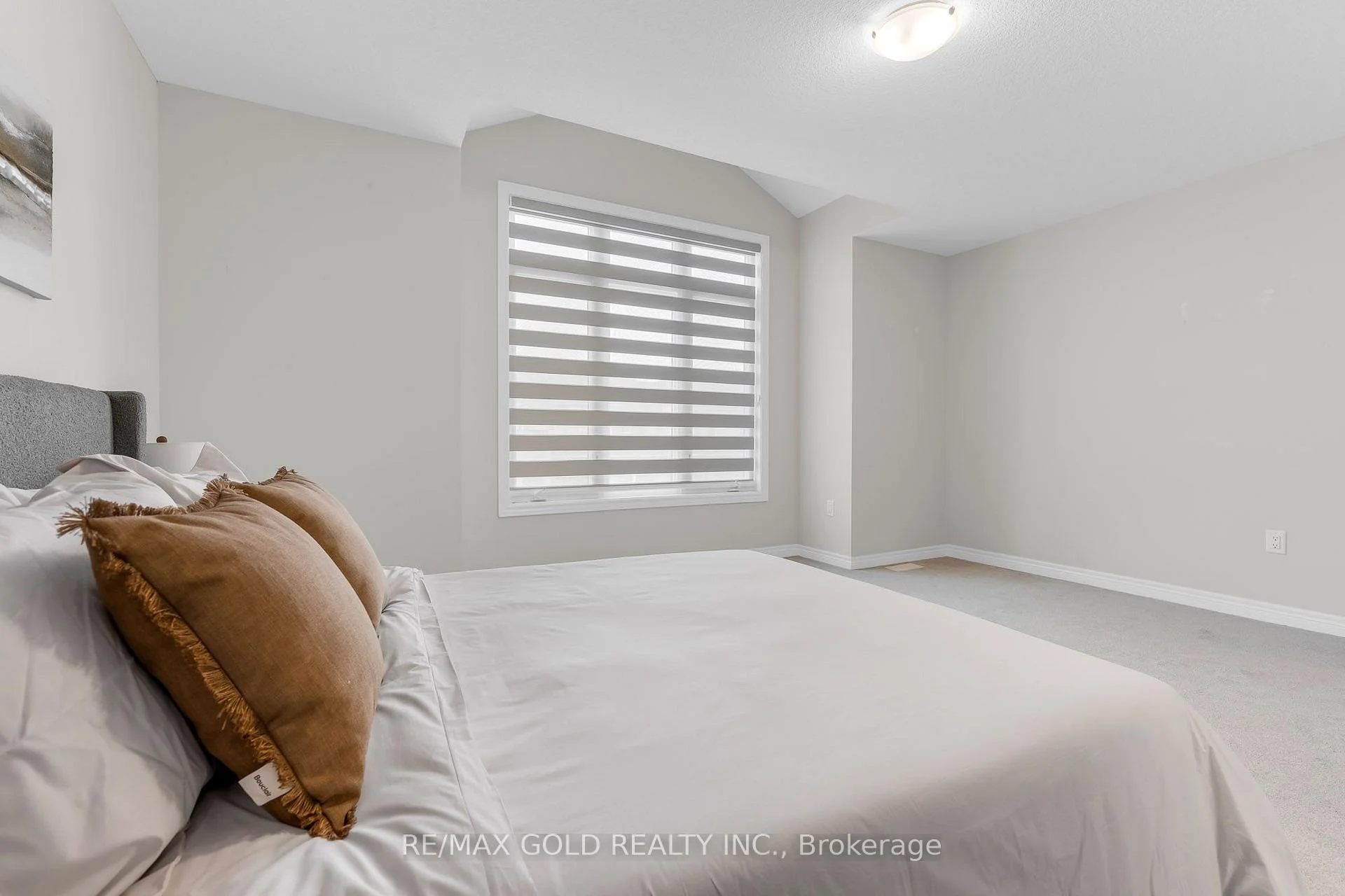 Photo 23 of 83 Pinot Crescent, Hamilton, Fruitland — HOMEH