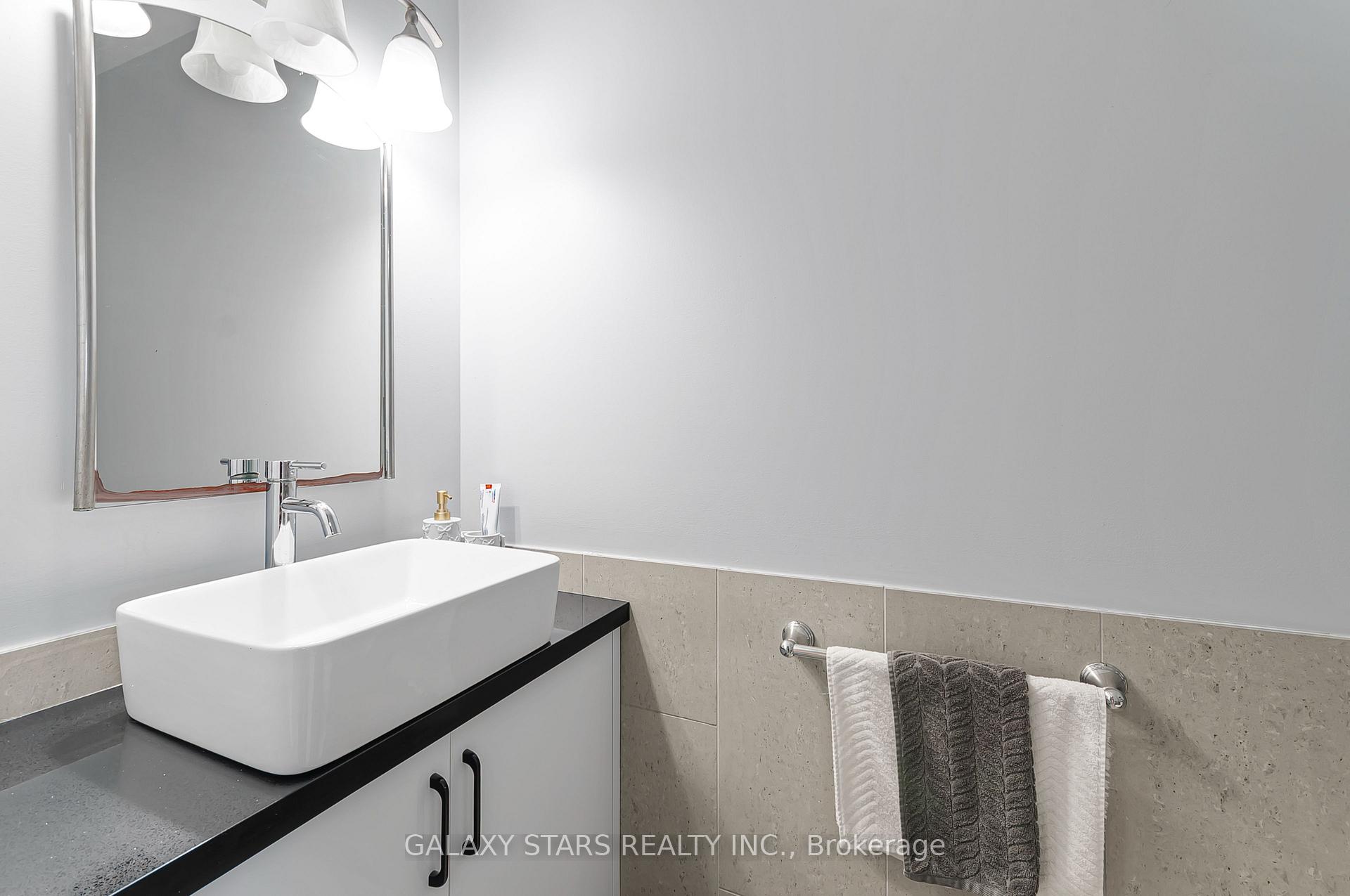 Photo 9 of 1815 Woodview Avenue, Pickering, Highbush — HOMEH