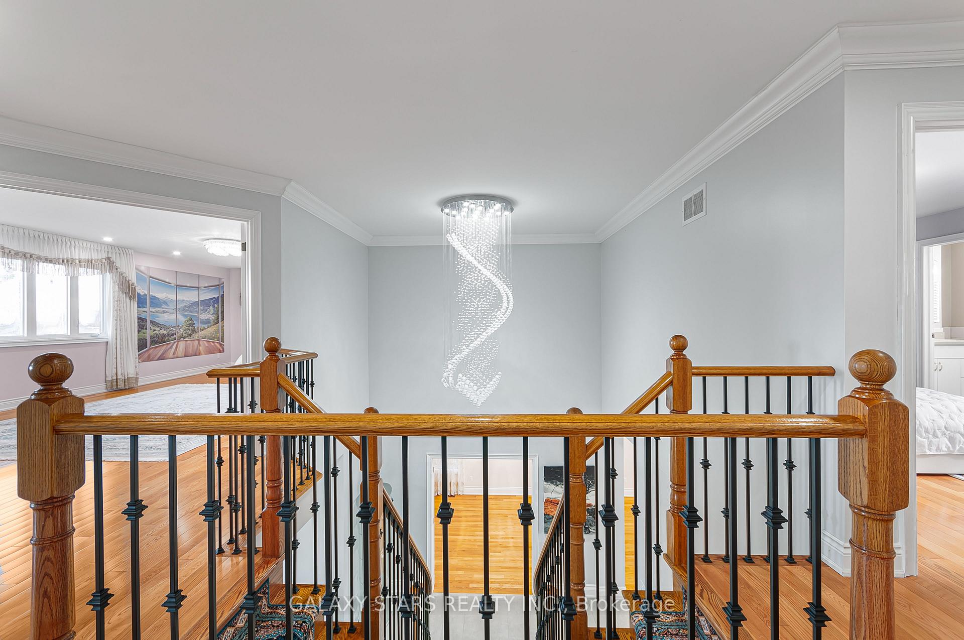 Photo 10 of 1815 Woodview Avenue, Pickering, Highbush — HOMEH