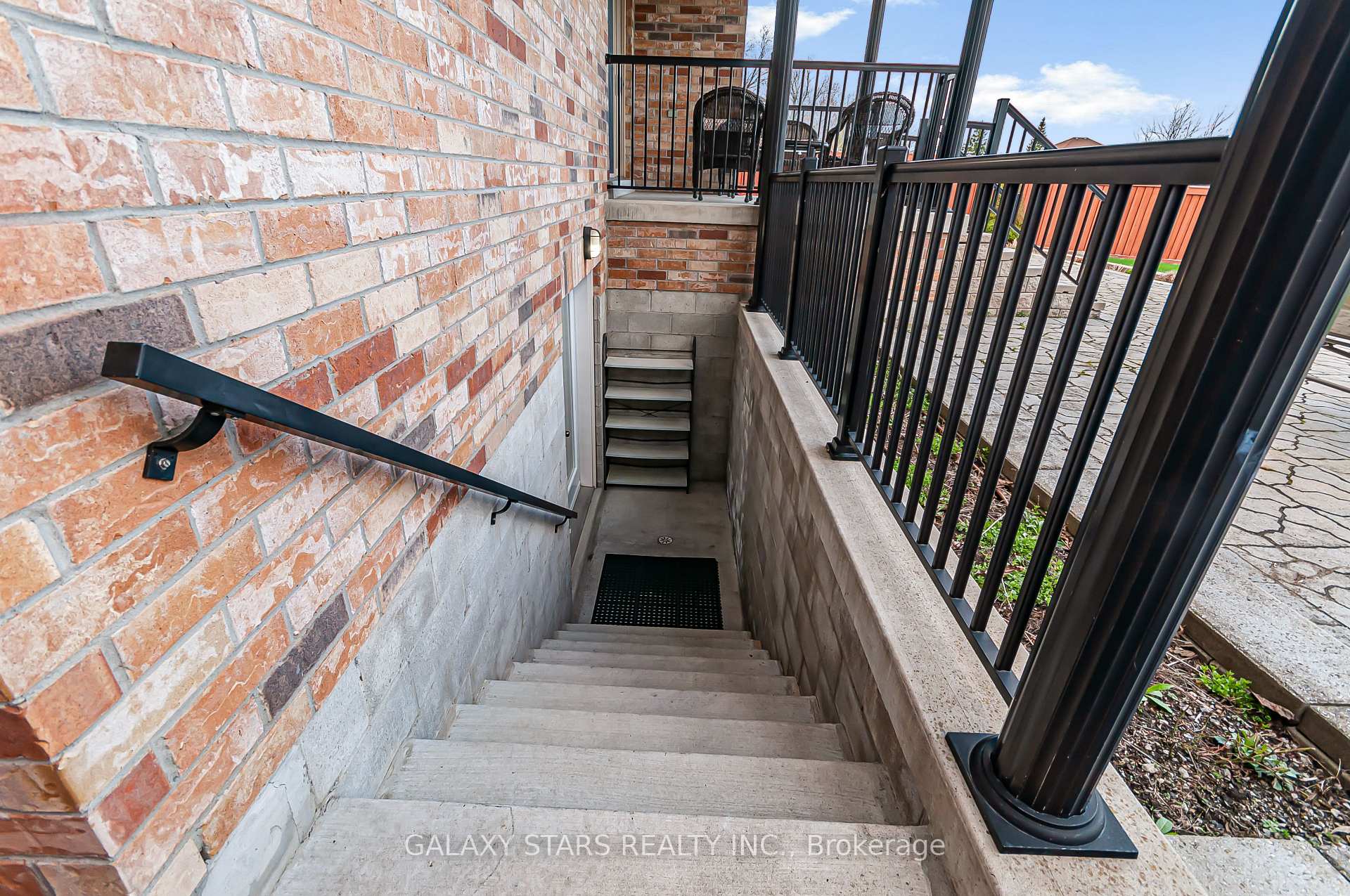 Photo 33 of 1815 Woodview Avenue, Pickering, Highbush — HOMEH