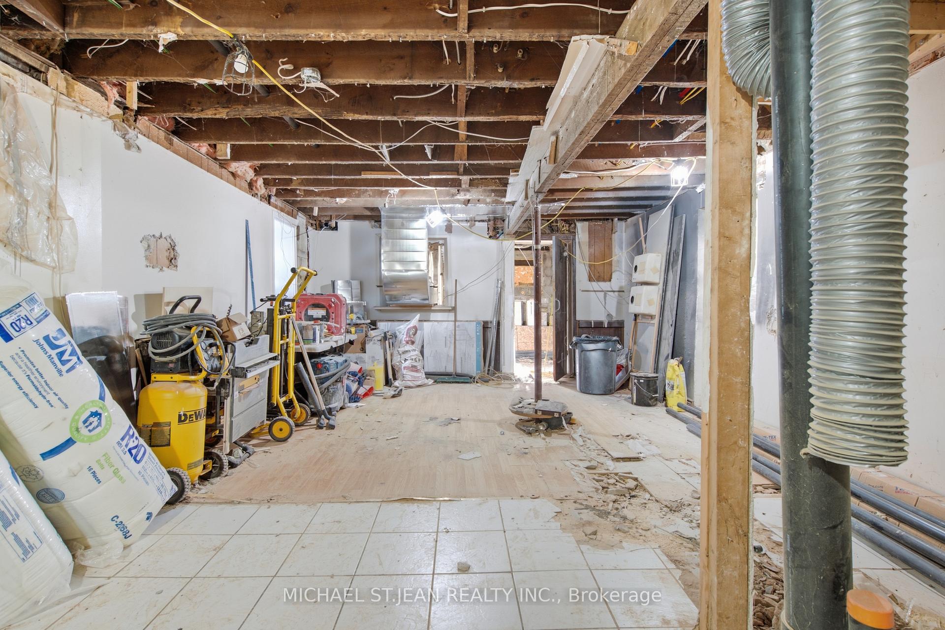 Photo 39 of 19 Grove Street, Hamilton, Corktown — HOMEH