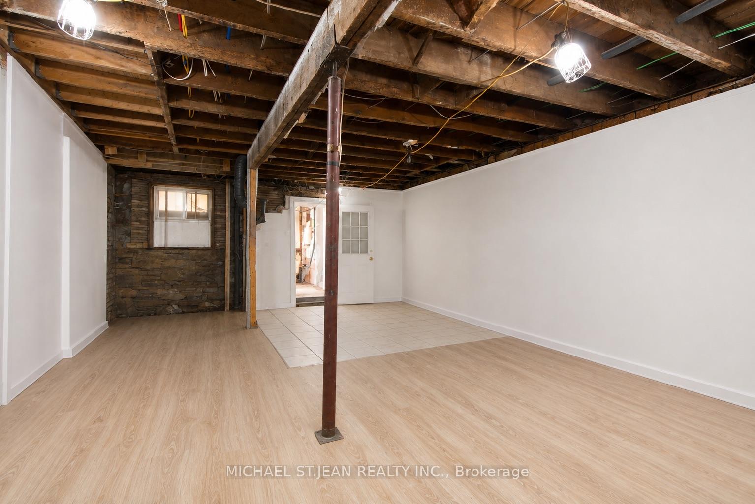 Photo 40 of 19 Grove Street, Hamilton, Corktown — HOMEH