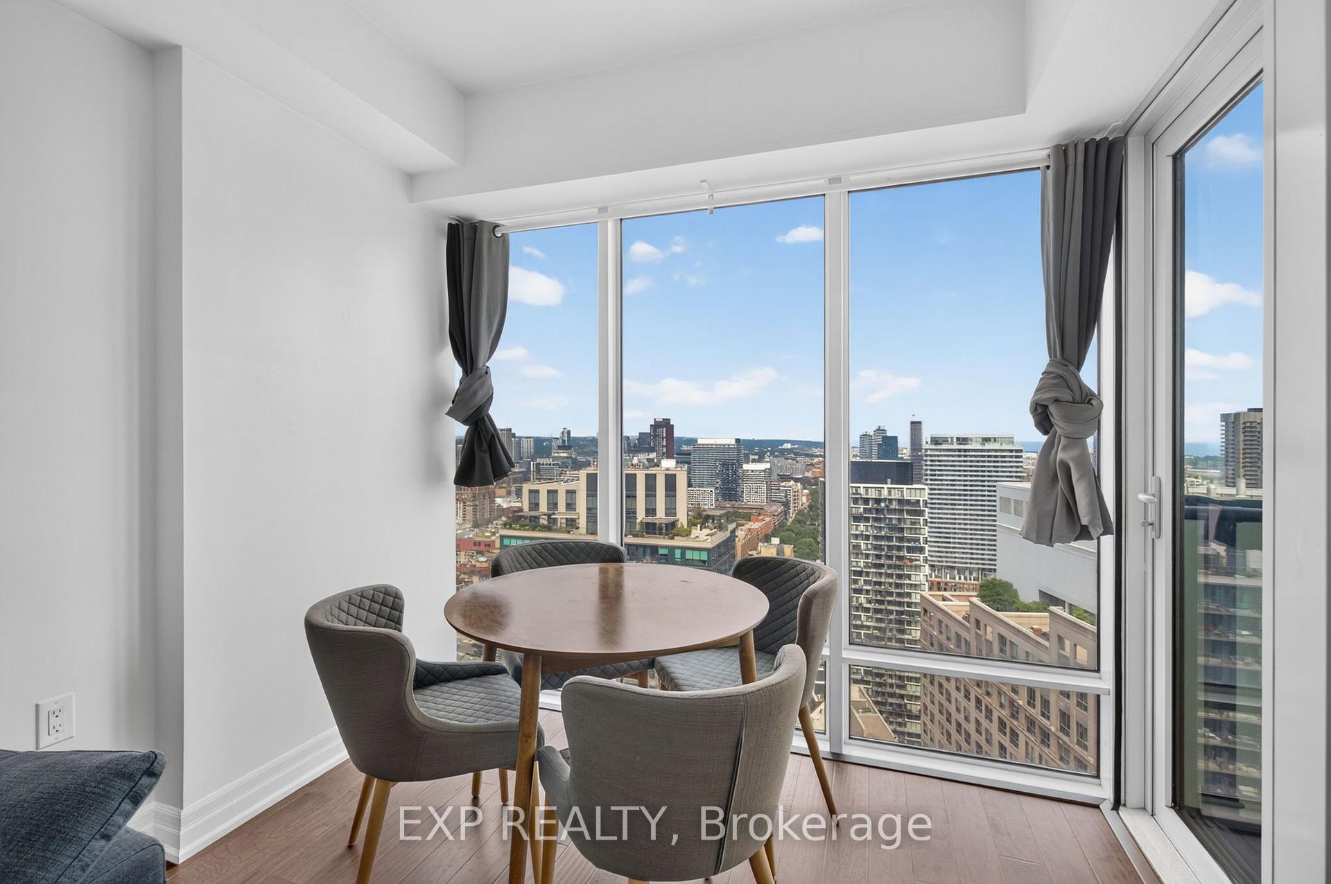 Photo 12 of Unit 3510, 8 The Esplanade, Toronto, Waterfront Communities — HOMEH