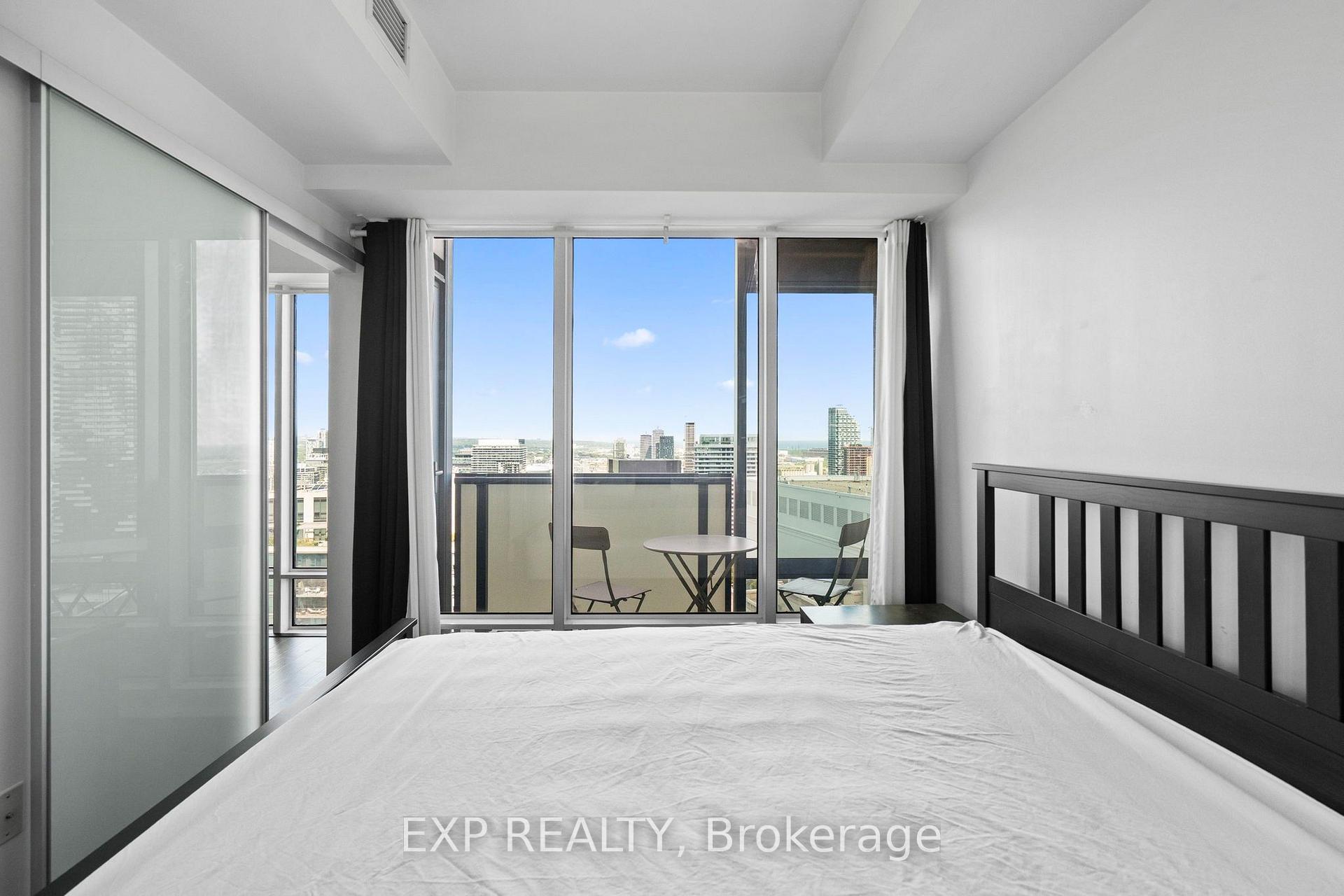 Photo 14 of Unit 3510, 8 The Esplanade, Toronto, Waterfront Communities — HOMEH