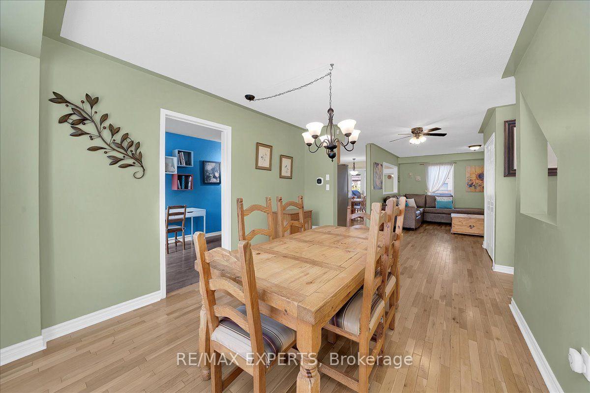 Photo 13 of 64 Knoll Haven Circle, Caledon, Bolton North — HOMEH