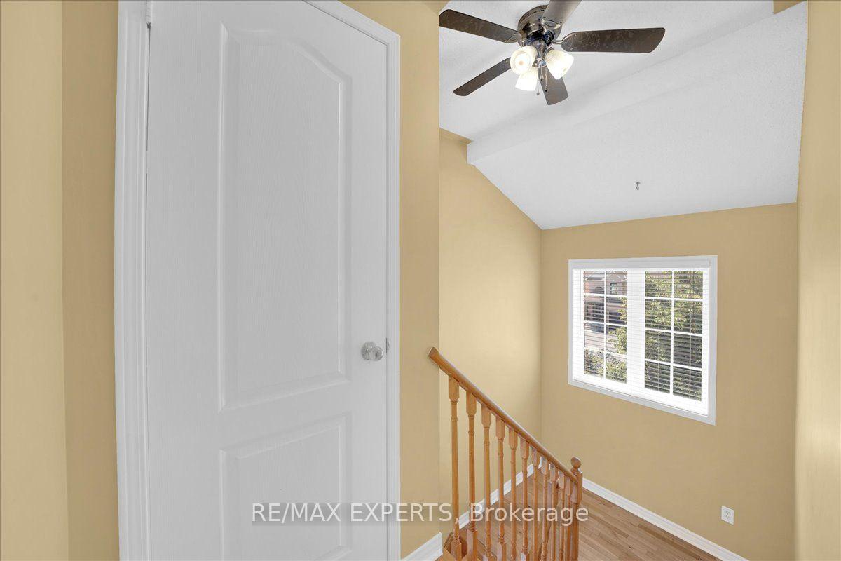 Photo 24 of 64 Knoll Haven Circle, Caledon, Bolton North — HOMEH