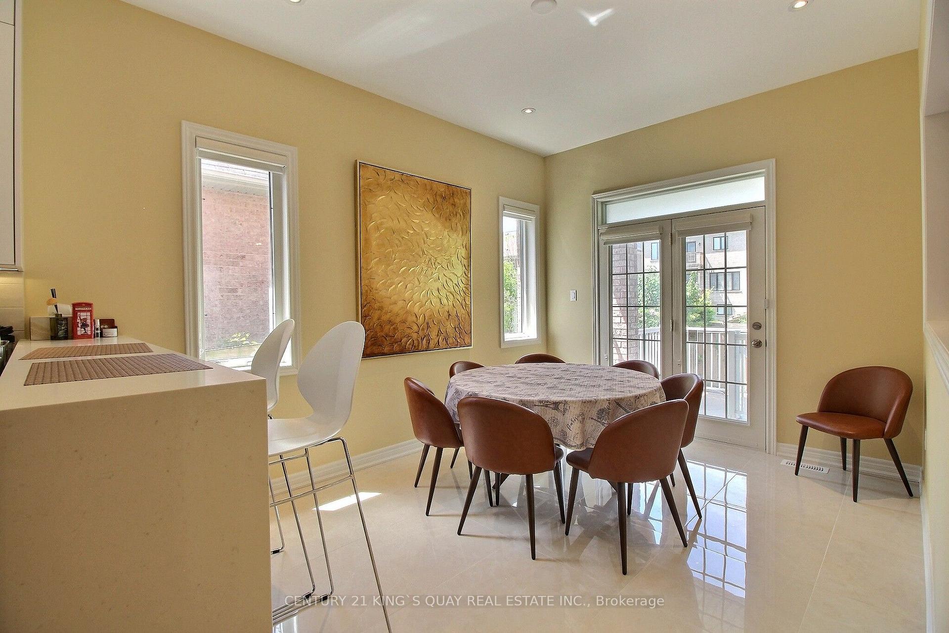 Photo 5 of 10 Coakwell Drive, Markham, Box Grove — HOMEH