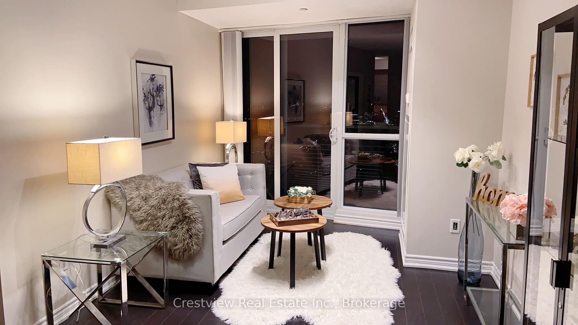Photo 7 of Unit 4505, 386 Yonge Street, Toronto, Bay Street Corridor — HOMEH
