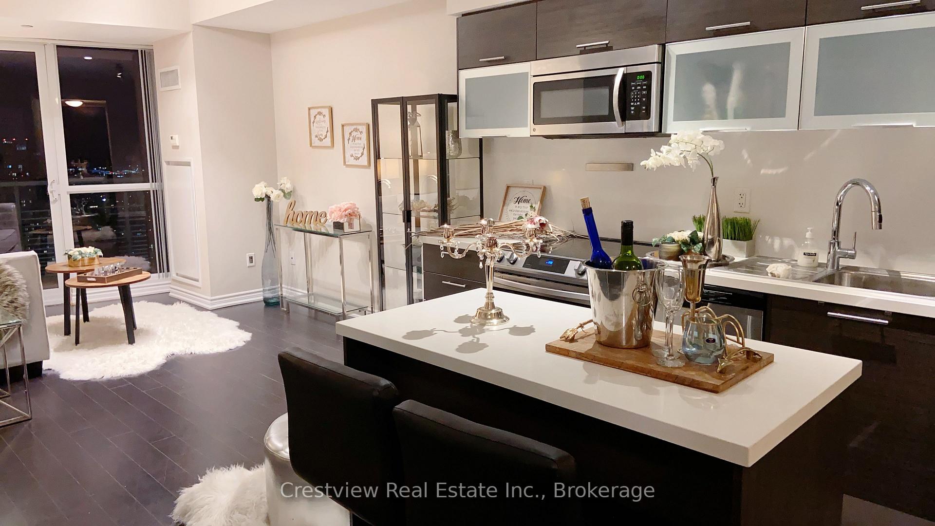 Photo 8 of Unit 4505, 386 Yonge Street, Toronto, Bay Street Corridor — HOMEH