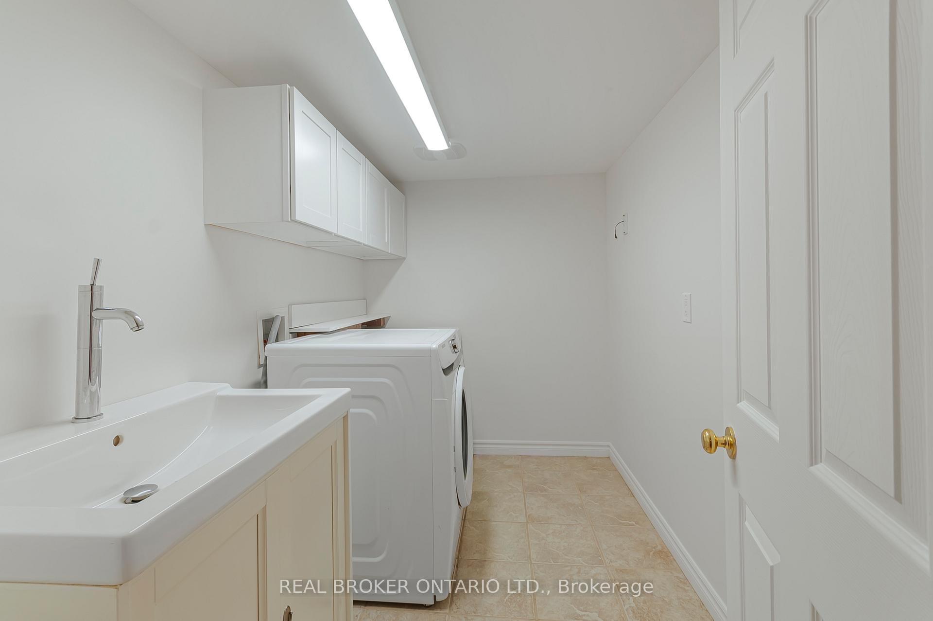 Photo 20 of 320 Holden Street, Collingwood — HOMEH