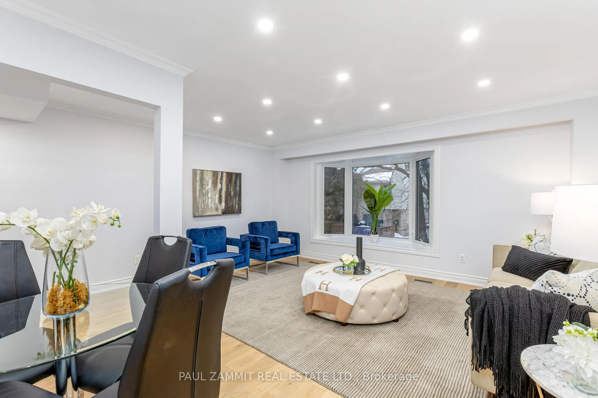 Photo 8 of 24 West Borough Street, Markham, Aileen-Willowbrook — HOMEH