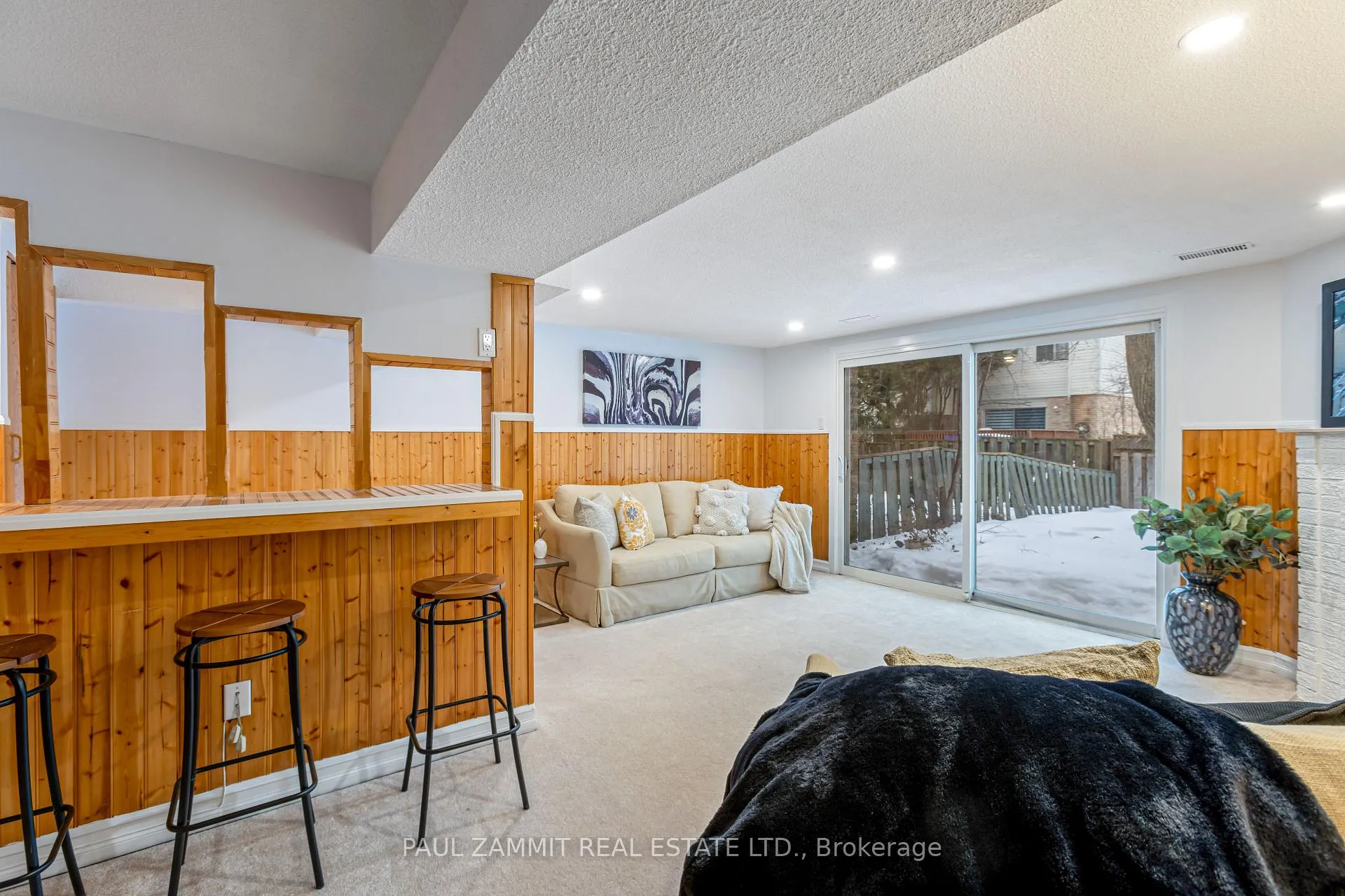 Photo 13 of 24 West Borough Street, Markham, Aileen-Willowbrook — HOMEH