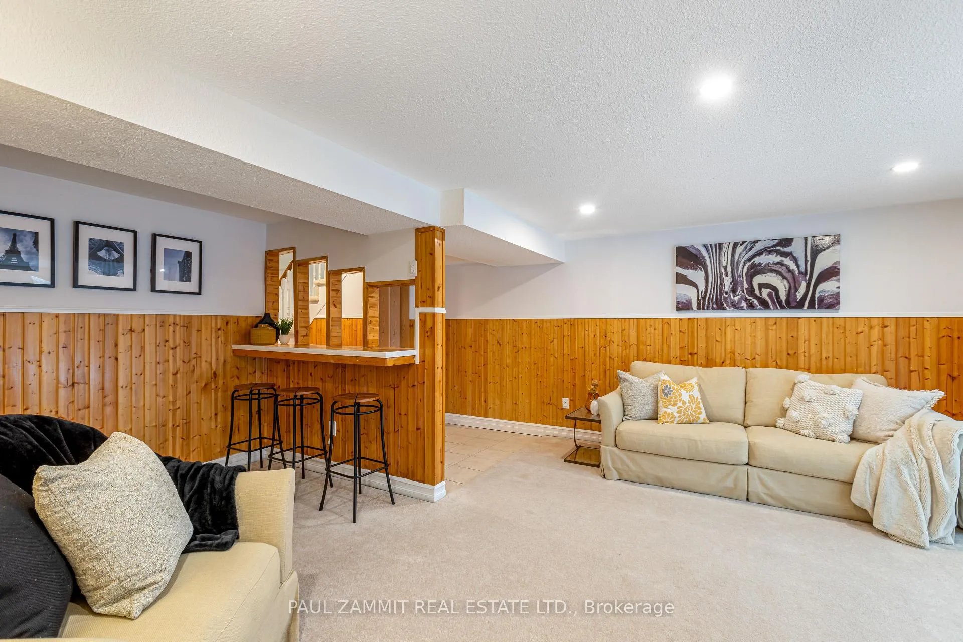 Photo 15 of 24 West Borough Street, Markham, Aileen-Willowbrook — HOMEH