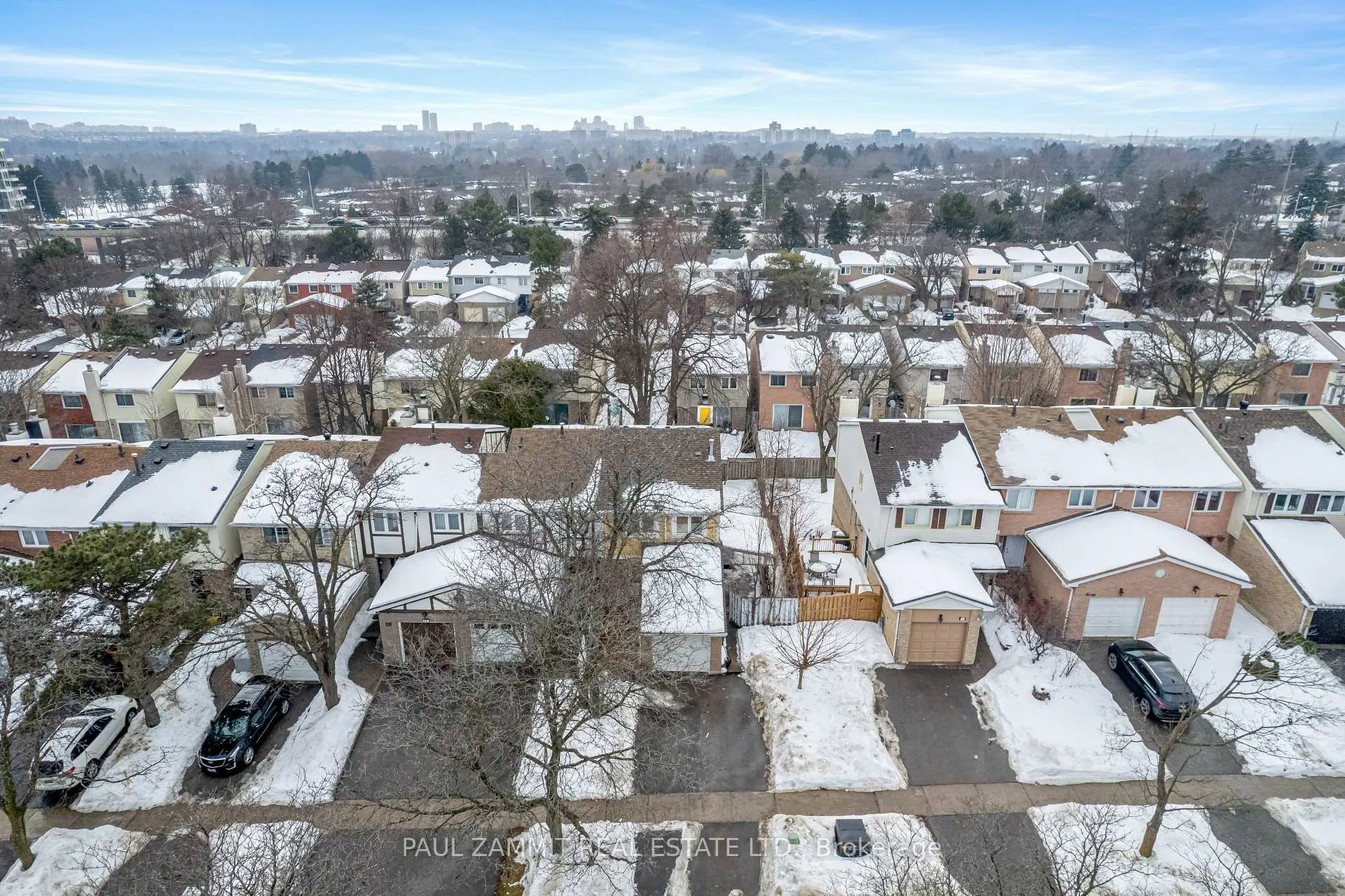 Photo 29 of 24 West Borough Street, Markham, Aileen-Willowbrook — HOMEH