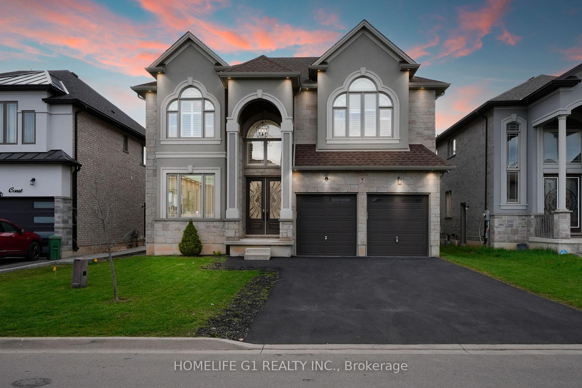 Photo 1 of 7 Riesling Court, Hamilton, Gershome — HOMEH