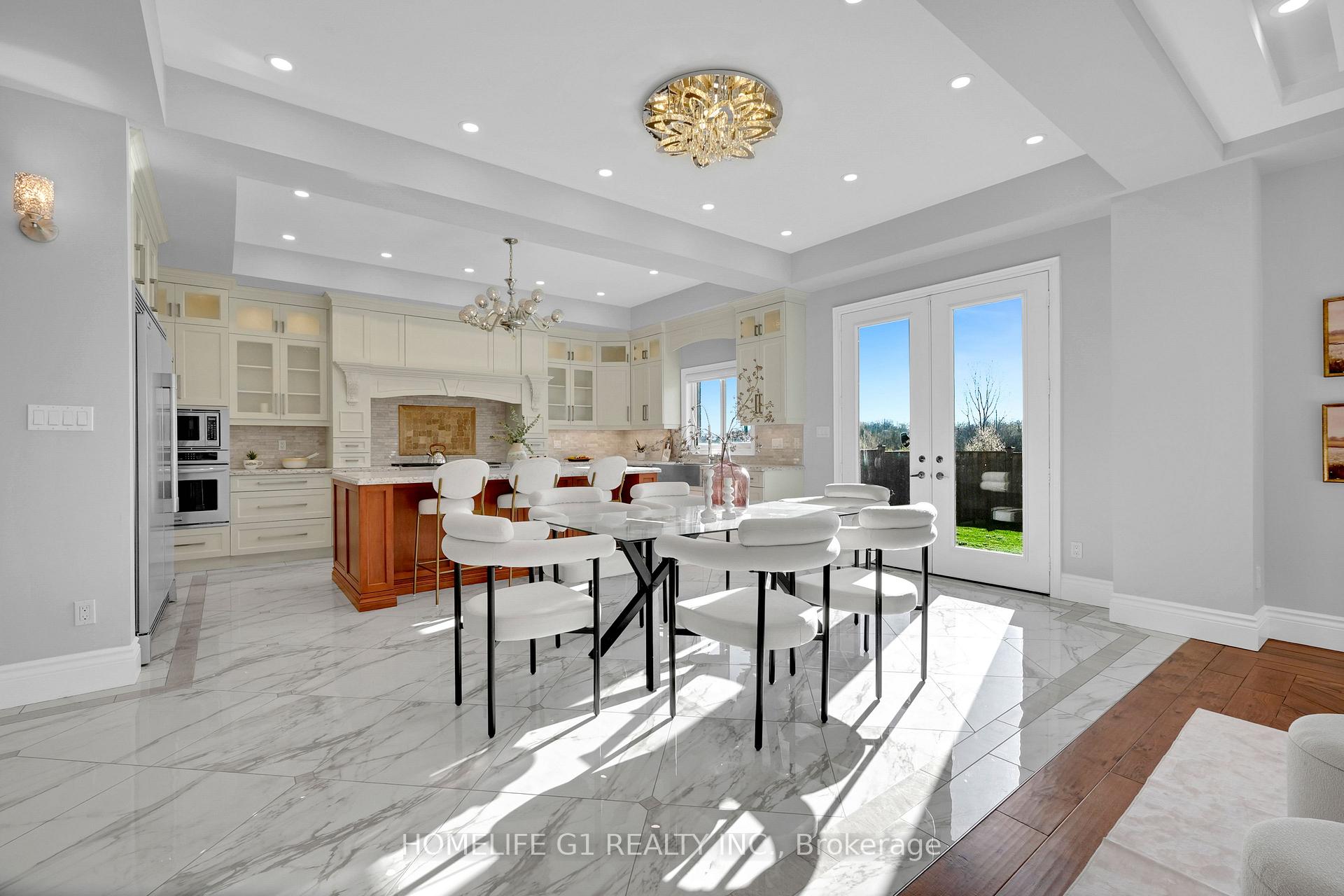 Photo 10 of 7 Riesling Court, Hamilton, Gershome — HOMEH