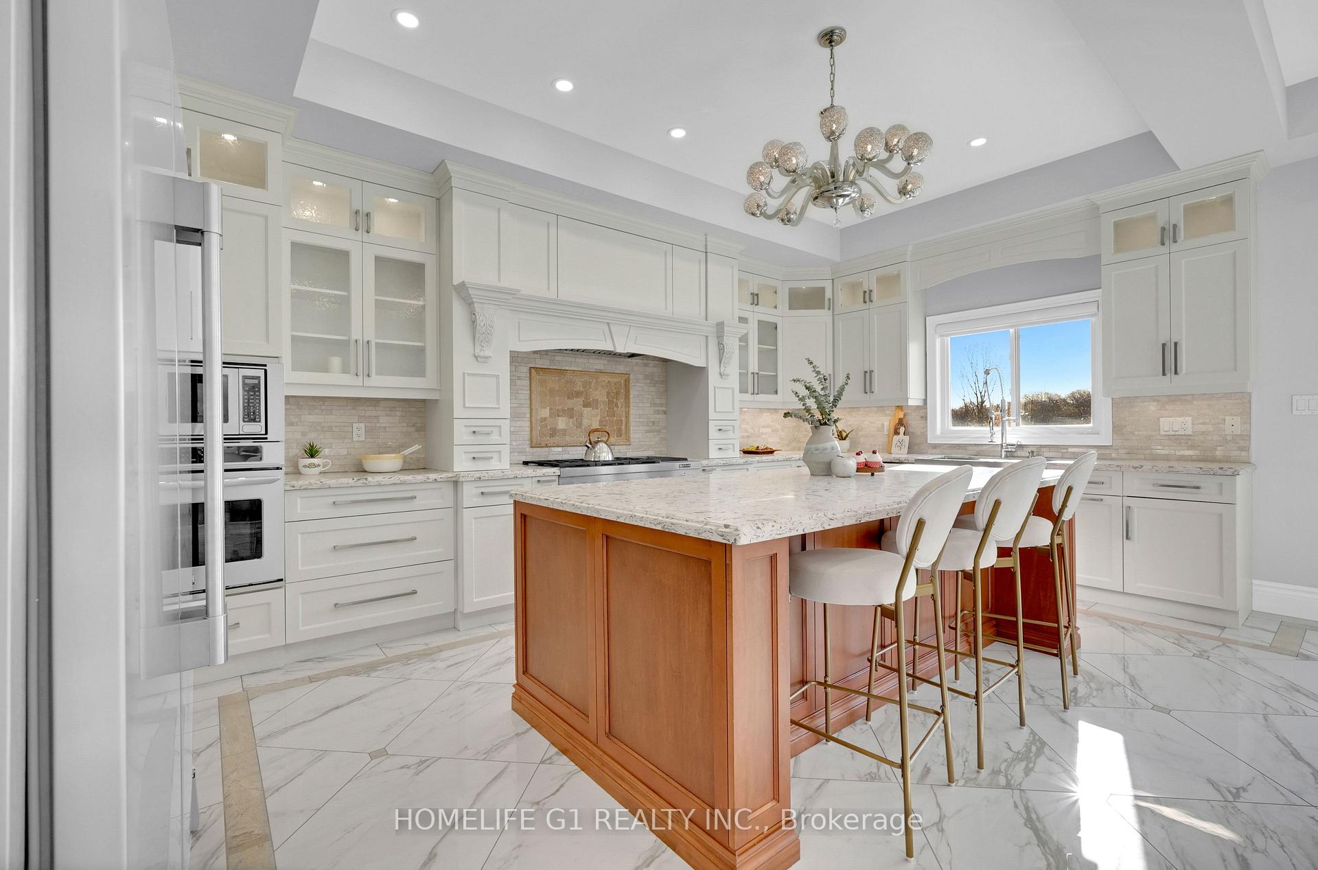 Photo 12 of 7 Riesling Court, Hamilton, Gershome — HOMEH