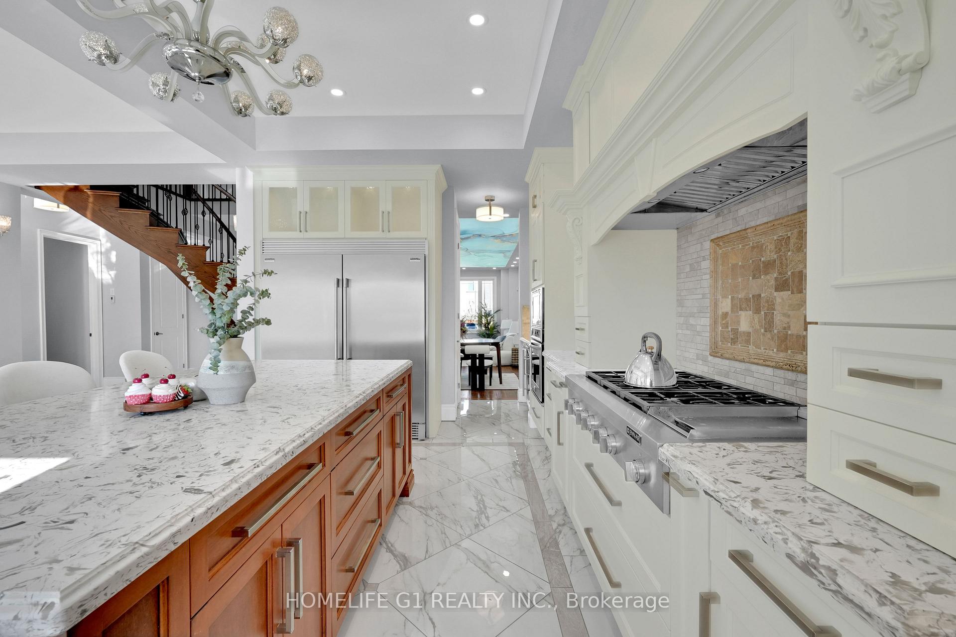 Photo 14 of 7 Riesling Court, Hamilton, Gershome — HOMEH