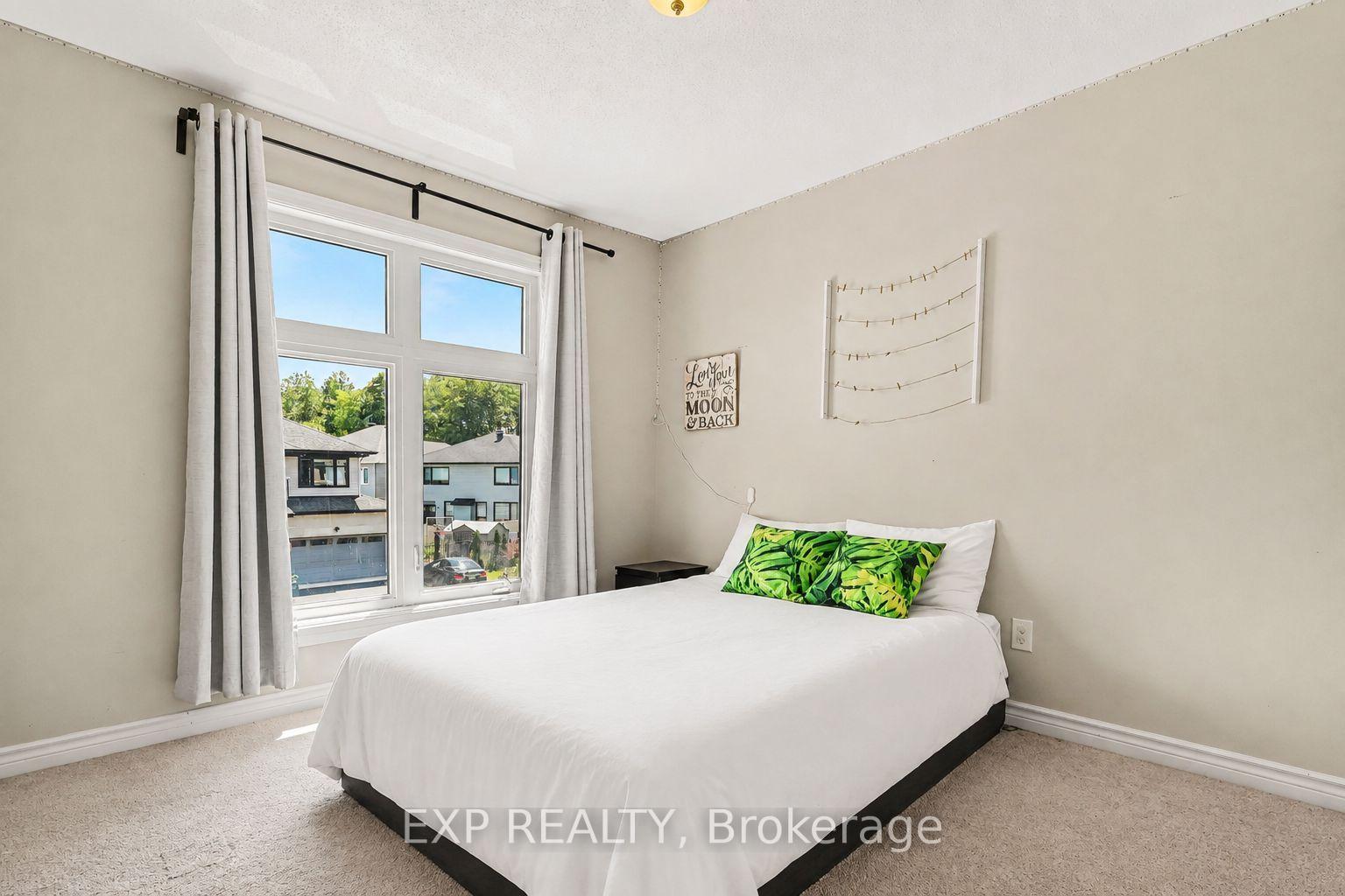 Photo 20 of 253 Shinleaf Crescent, Ottawa, Mer Bleue/Bradley Estates/Anderson Park — HOMEH