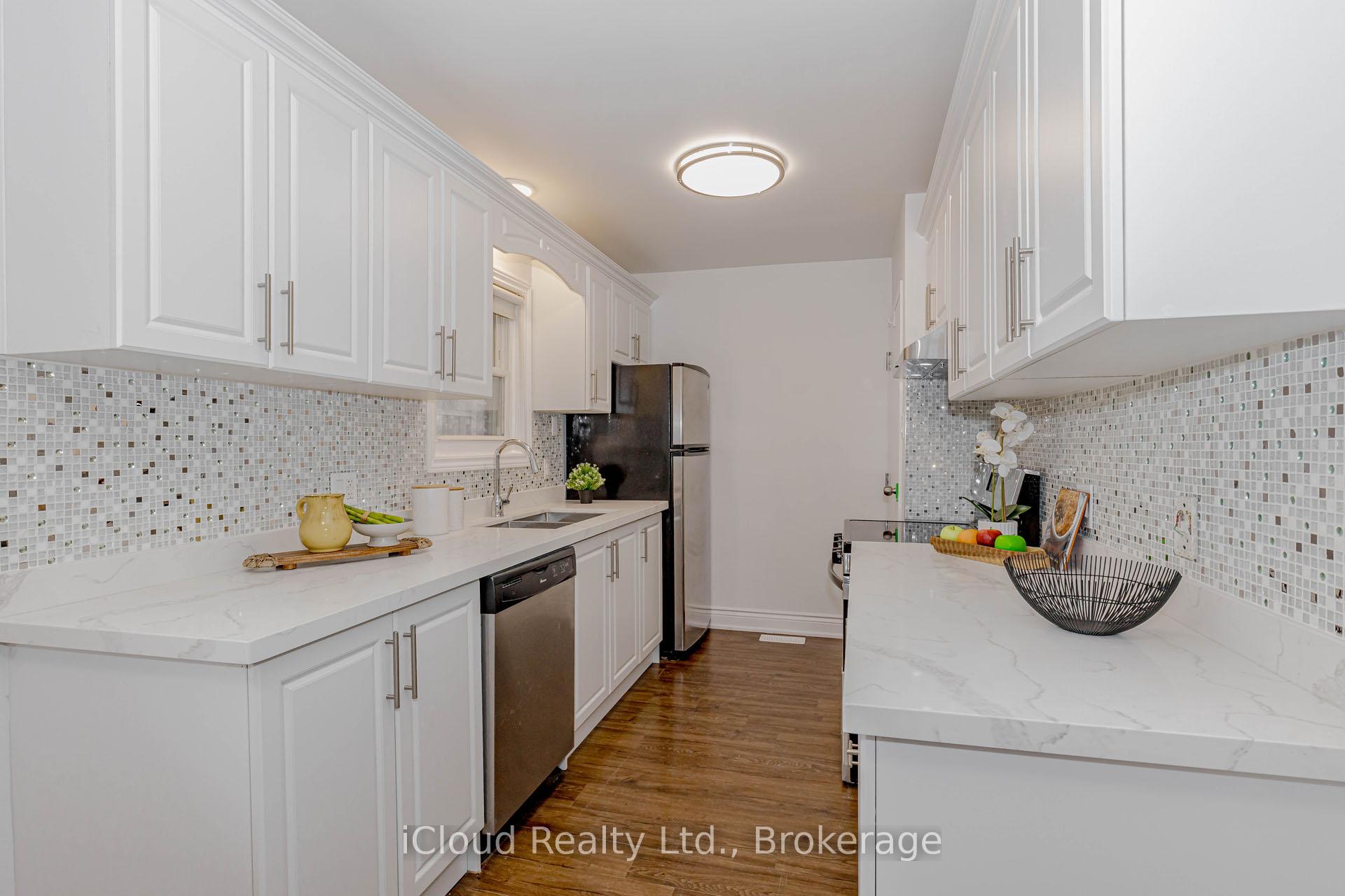 Photo 17 of 28 Hoffman Street, Kitchener, Southdale — HOMEH