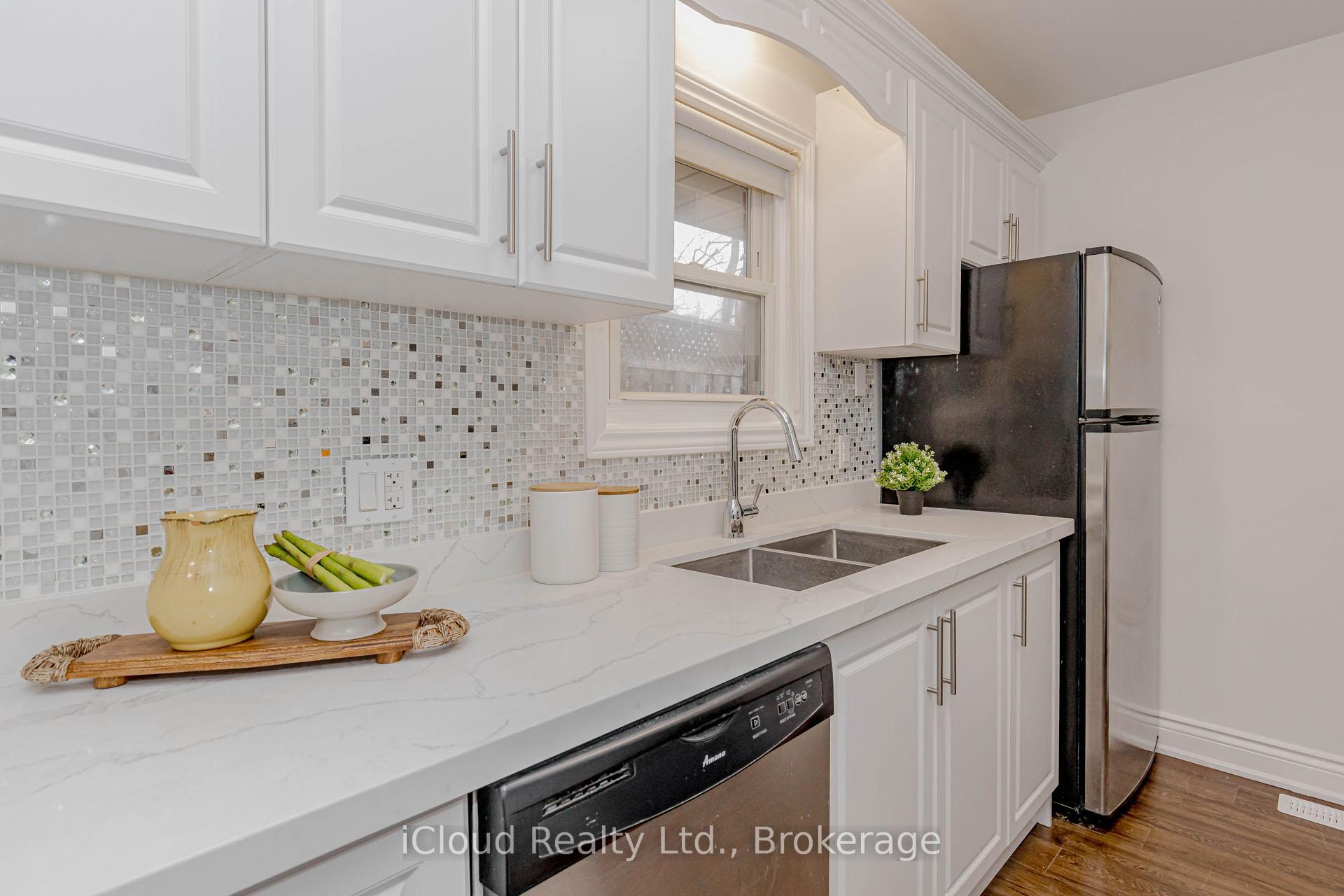 Photo 20 of 28 Hoffman Street, Kitchener, Southdale — HOMEH