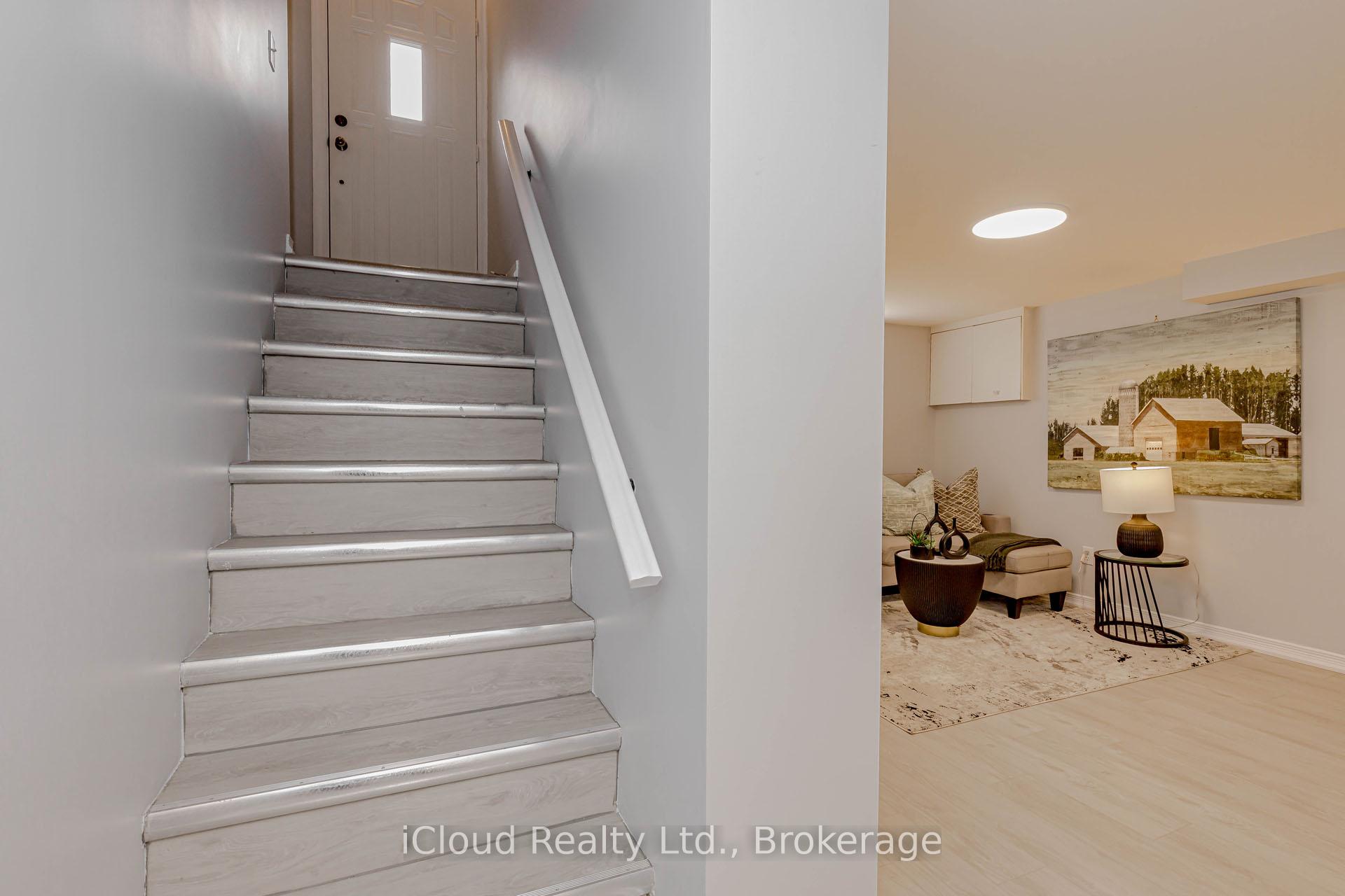 Photo 33 of 28 Hoffman Street, Kitchener, Southdale — HOMEH