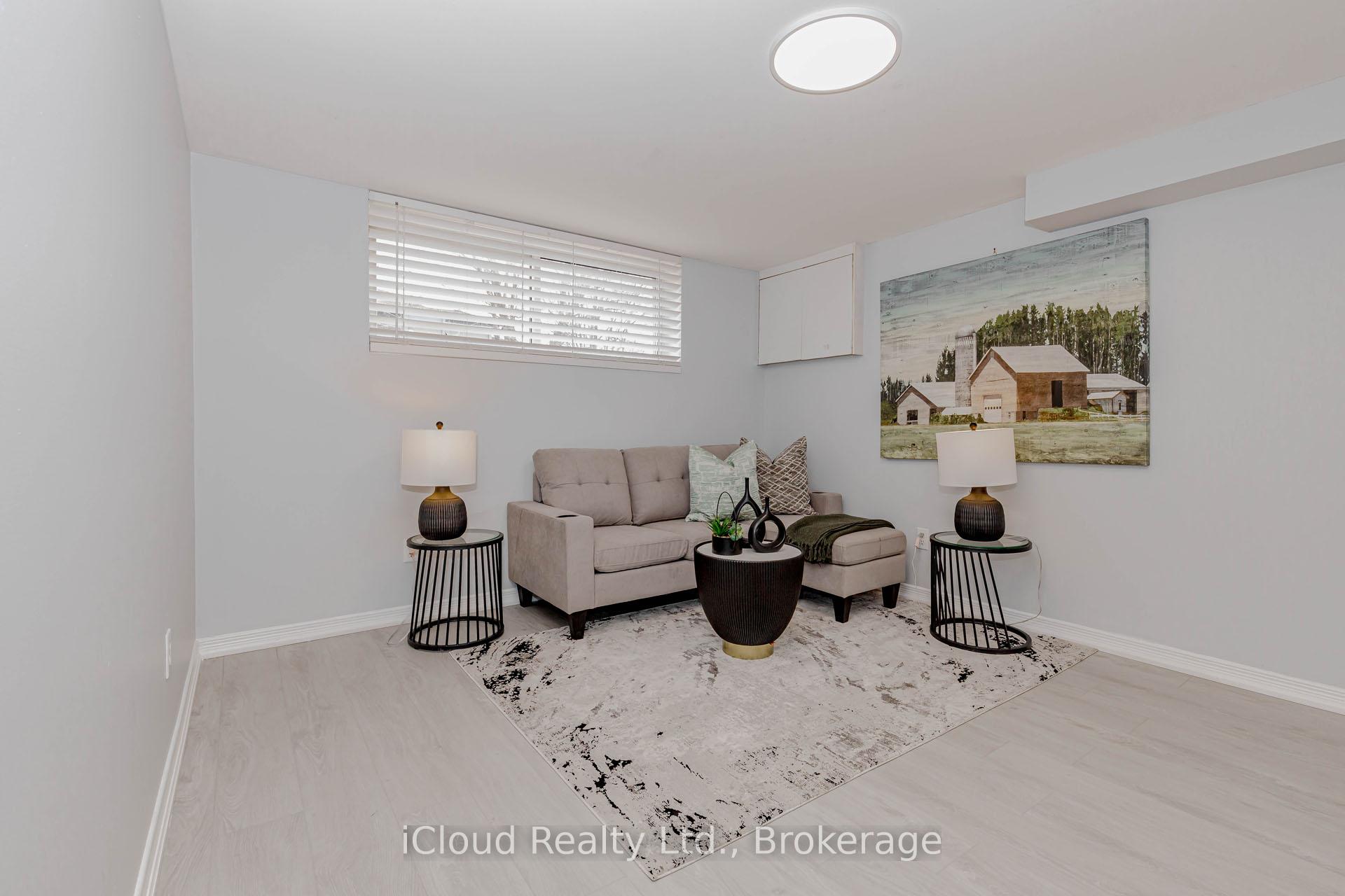 Photo 34 of 28 Hoffman Street, Kitchener, Southdale — HOMEH