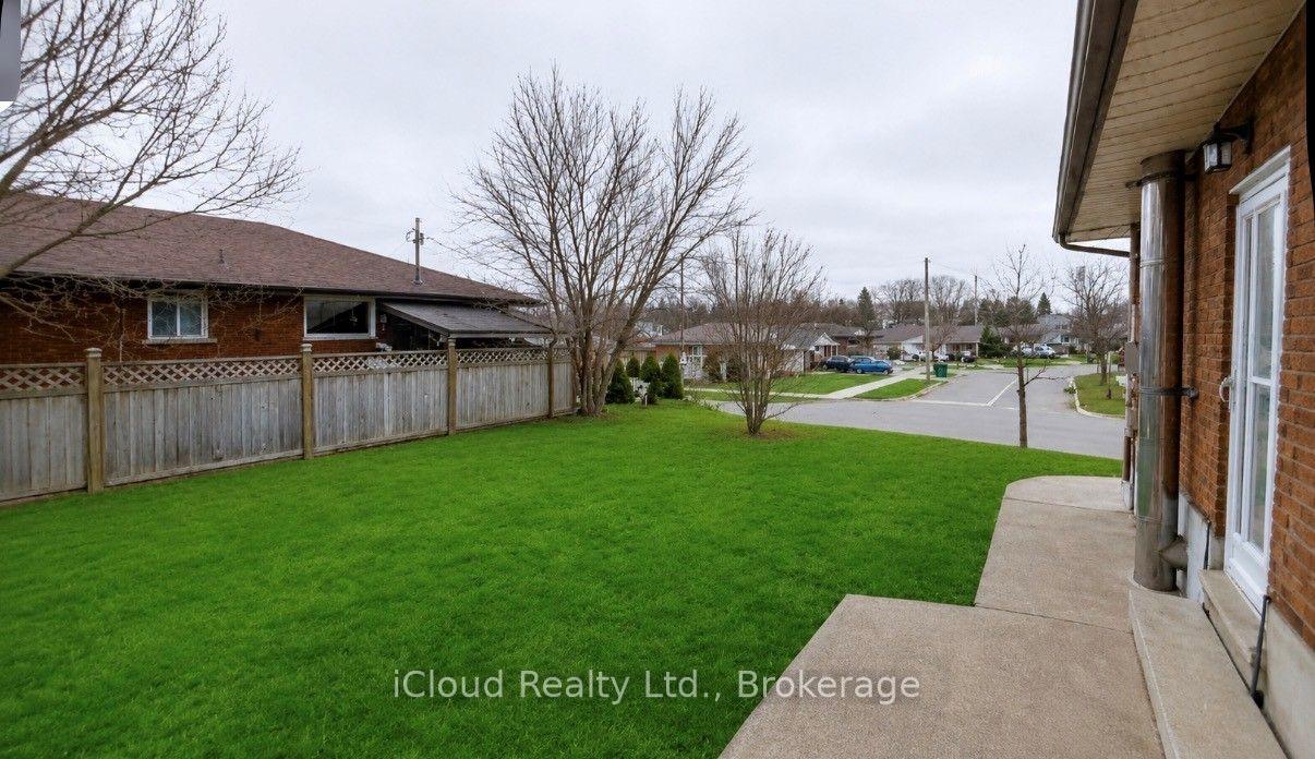 Photo 45 of 28 Hoffman Street, Kitchener, Southdale — HOMEH