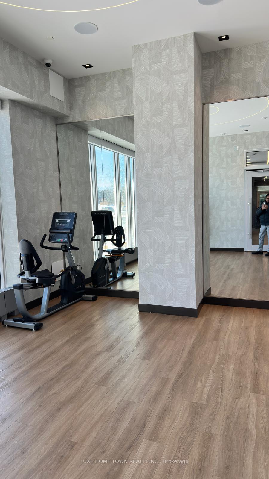 Photo 8 of Unit 402, 412 Silver Maple Road, Oakville, Joshua Meadows — HOMEH