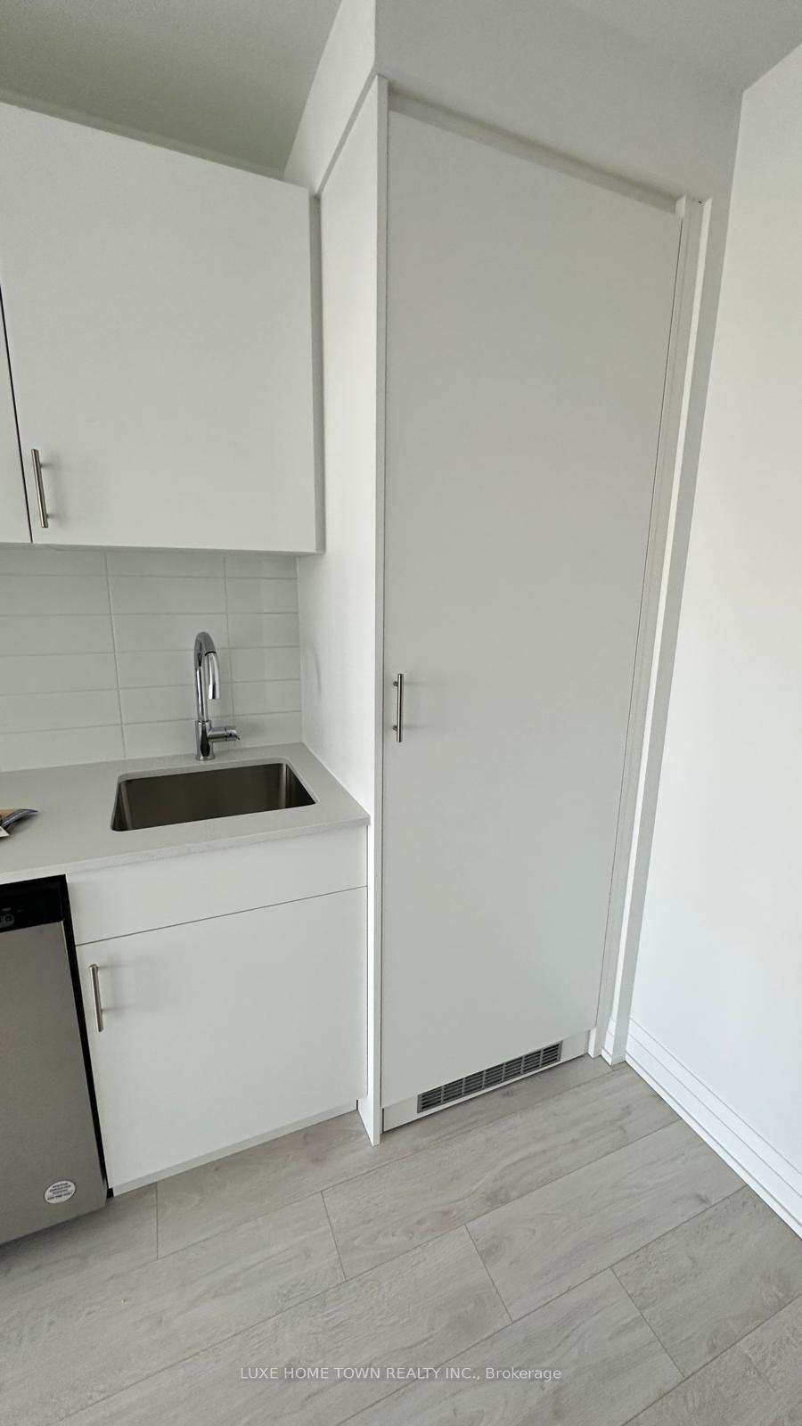 Photo 15 of Unit 402, 412 Silver Maple Road, Oakville, Joshua Meadows — HOMEH